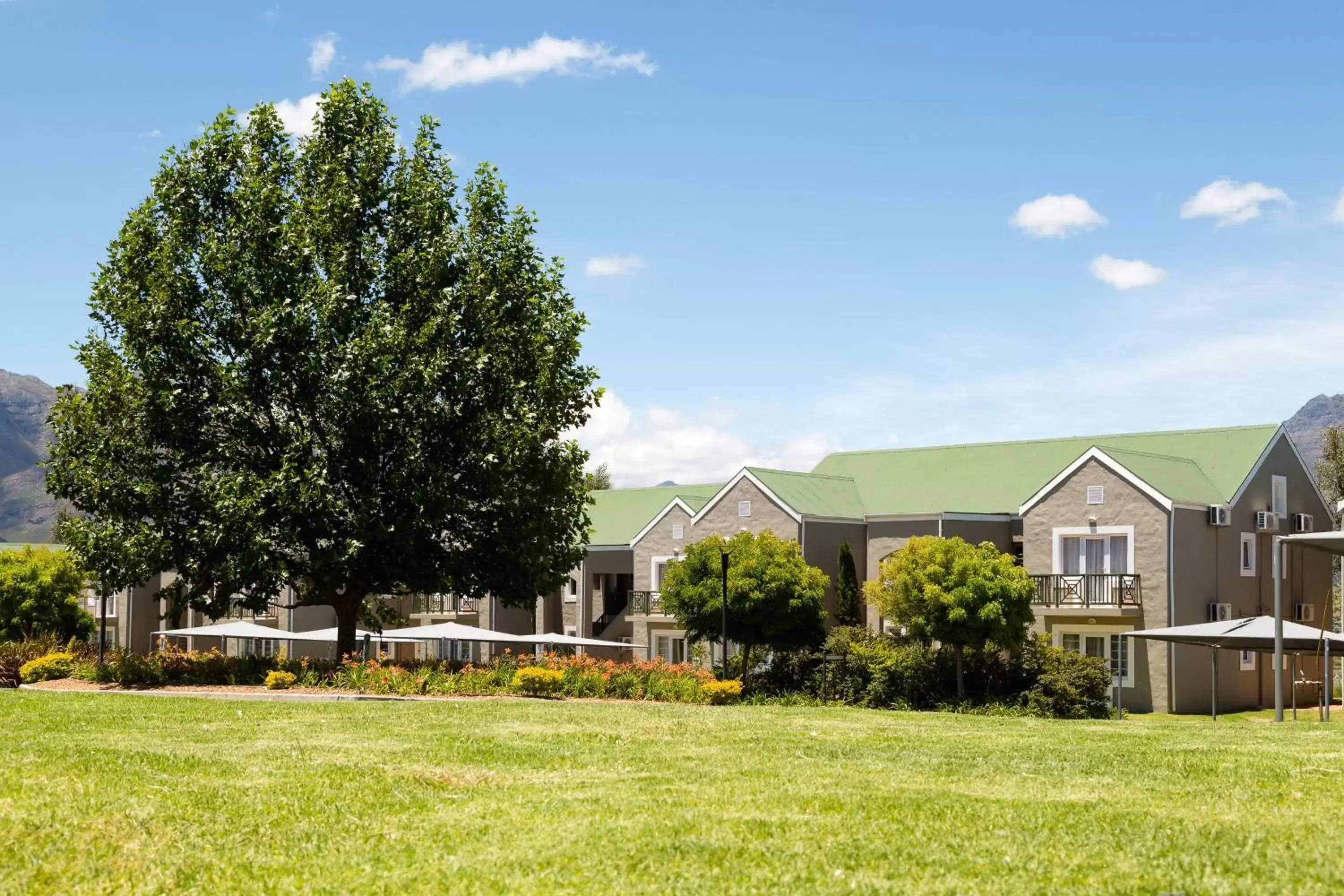 Property Building in Protea Hotel by Marriott Stellenbosch & Conference Centre