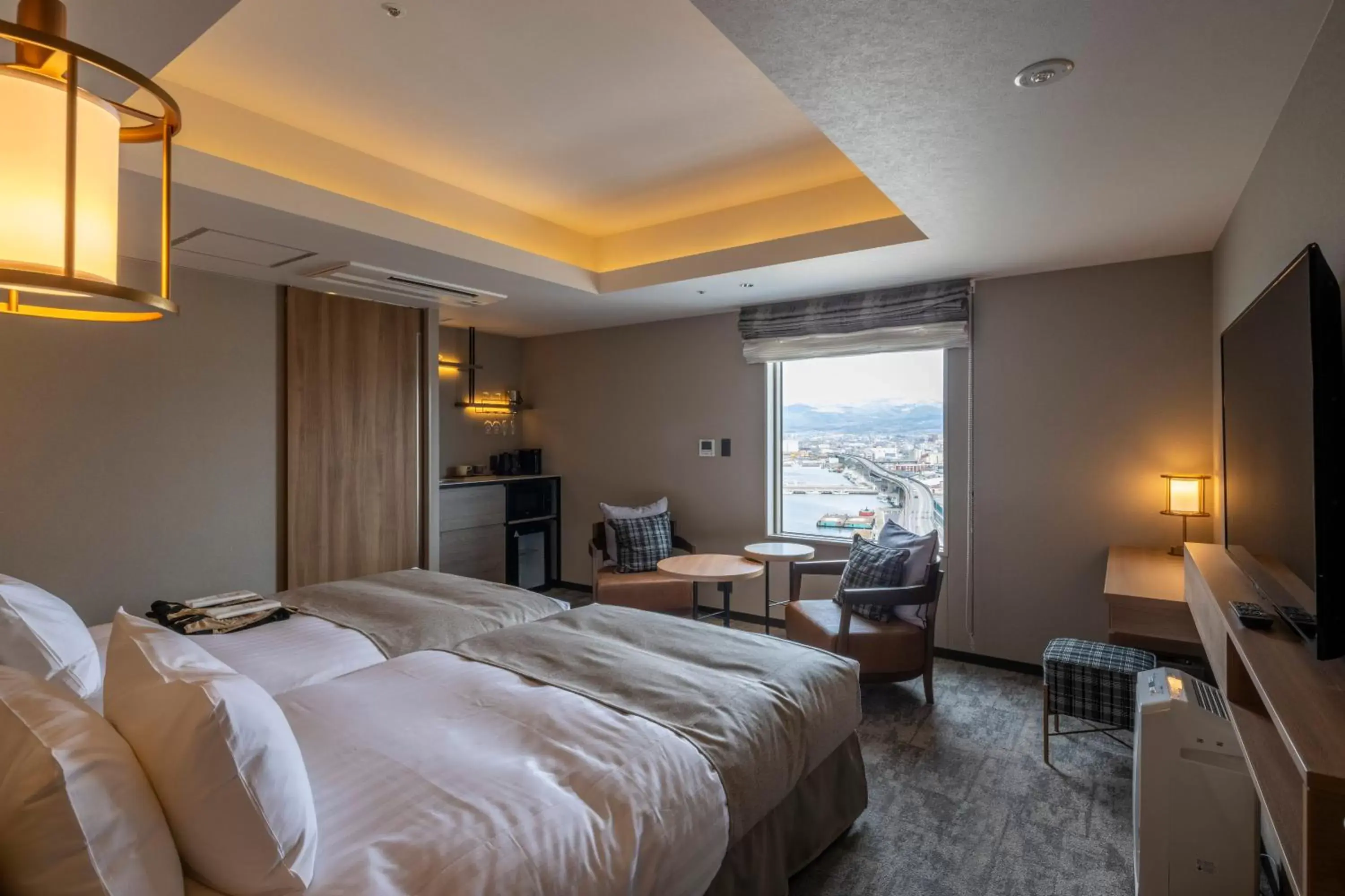 Photo of the whole room, Bed in Tokyu Stay Hakodate Asaichi Akarinoyu Photo of the whole room, Bed in Tokyu Stay Hakodate Asaichi Akarinoyu