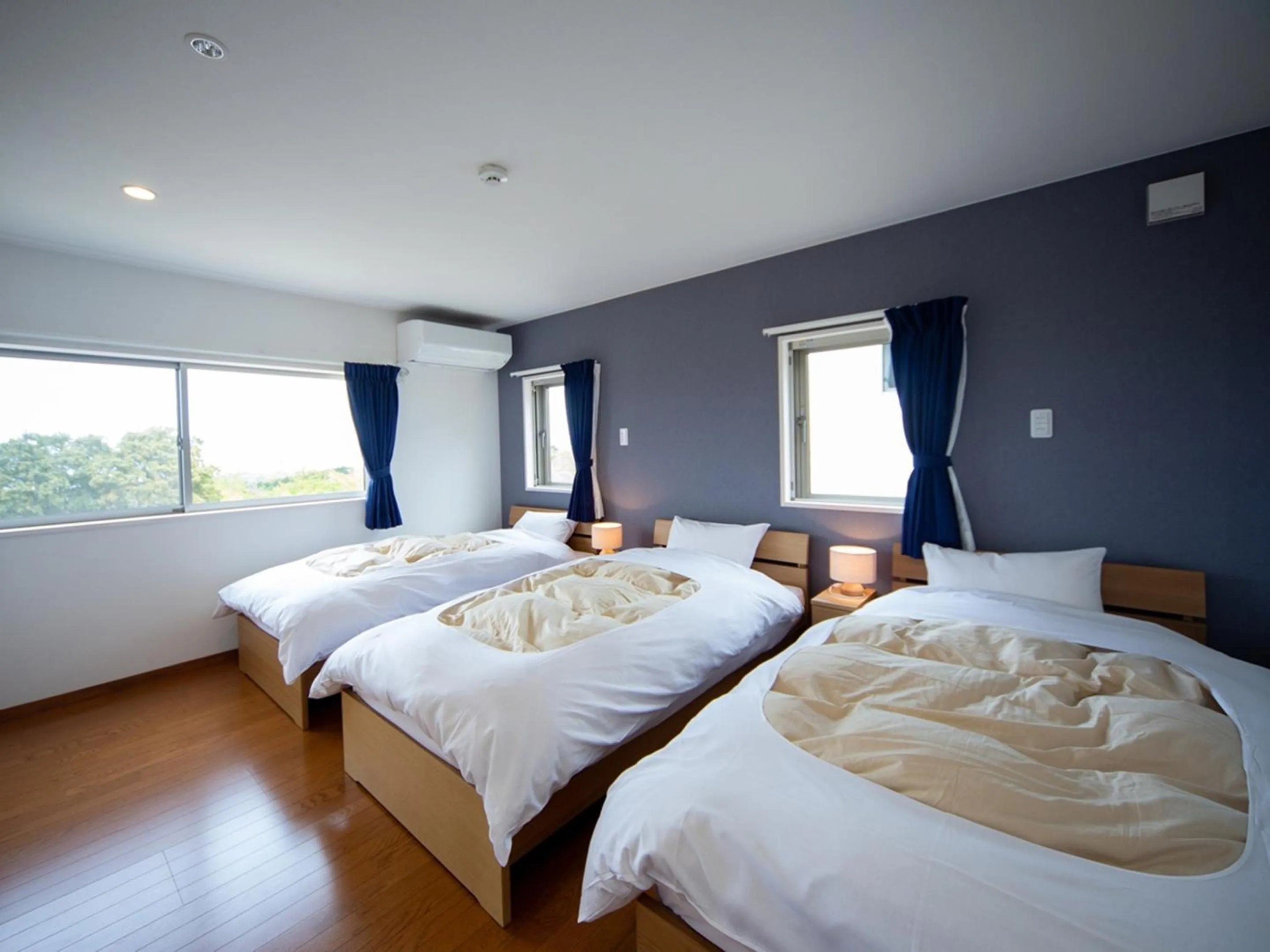 Photo of the whole room, Bed in Matsue Forest Park