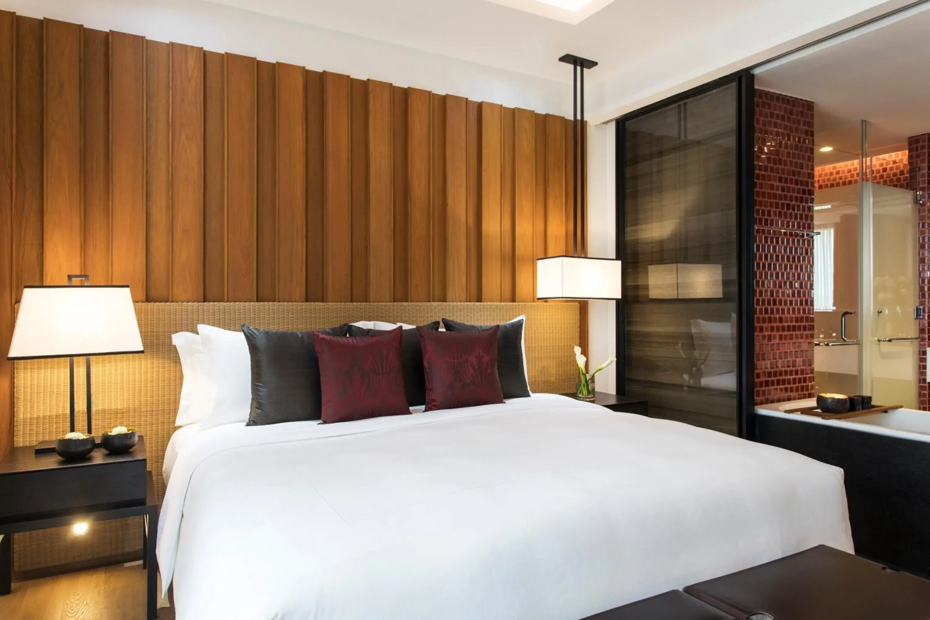 Bedroom, Bed in Anantara Chiang Mai Serviced Suites