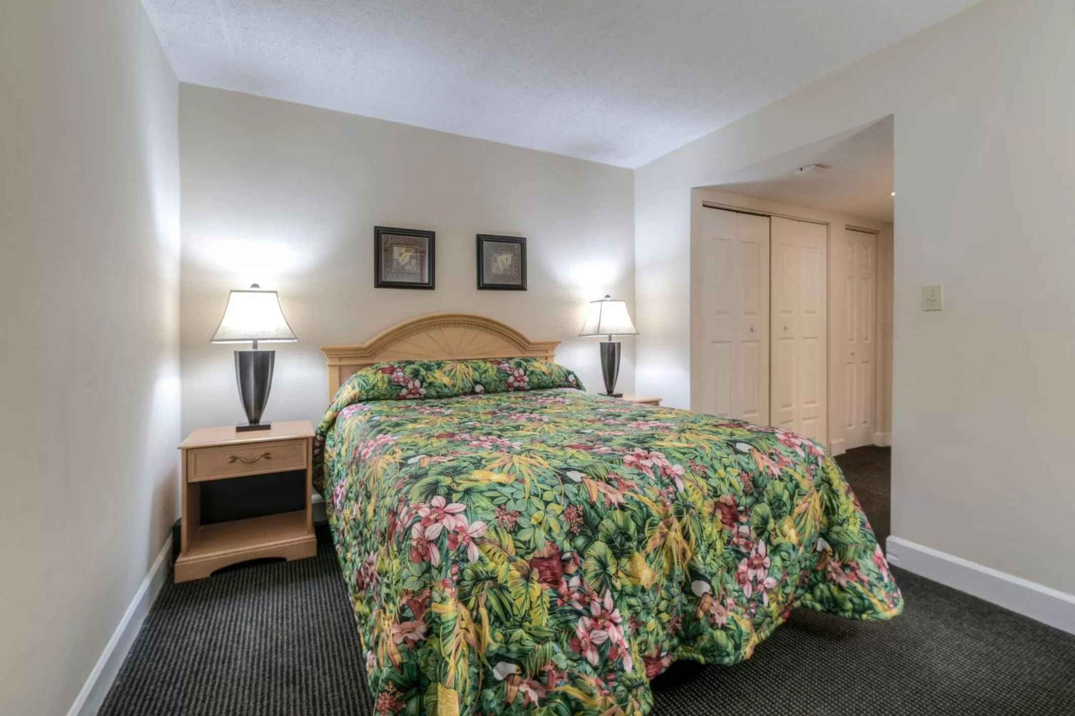 Bed in Kingfisher Inn