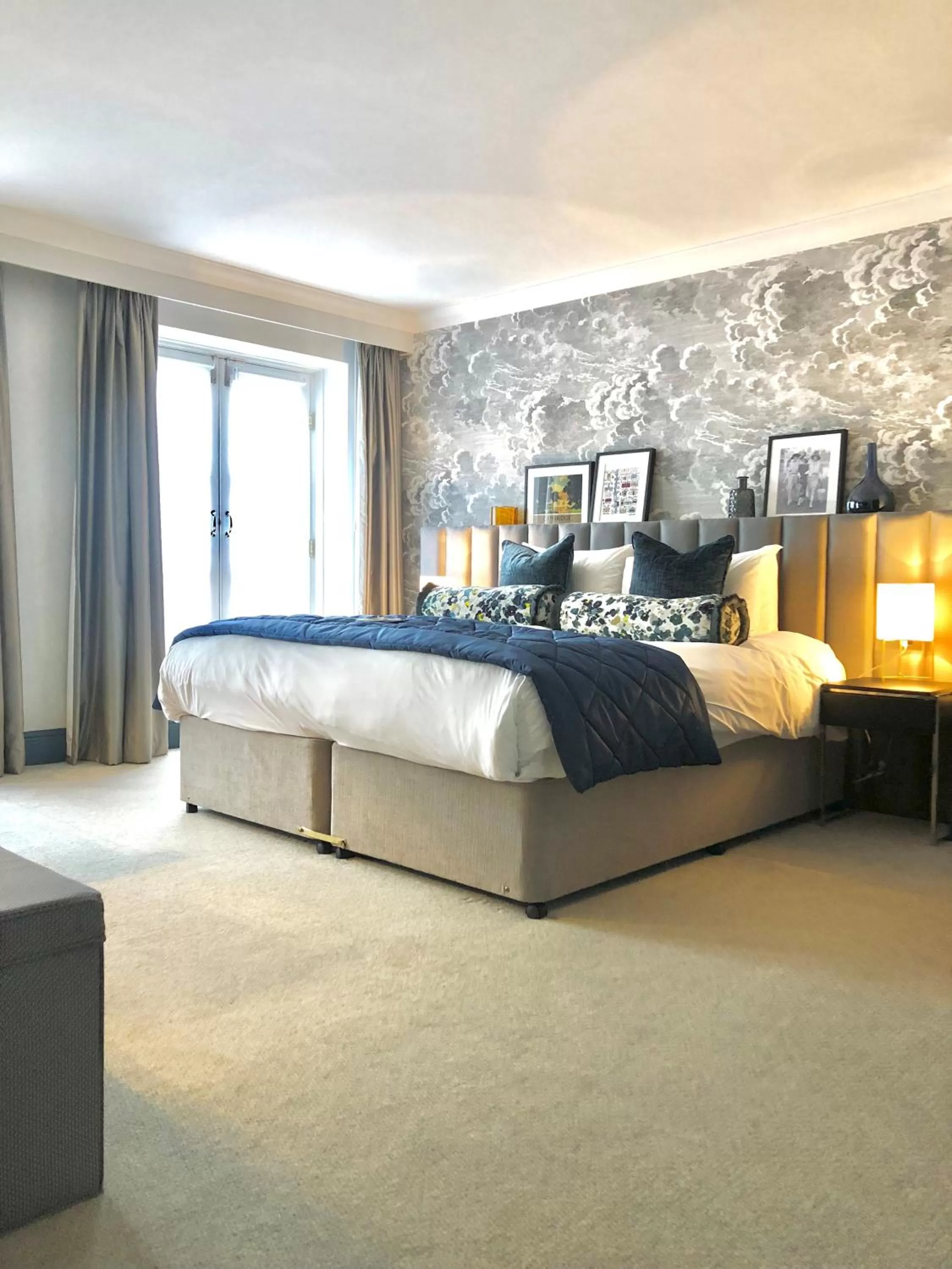 Bedroom, Bed in Gonville Hotel