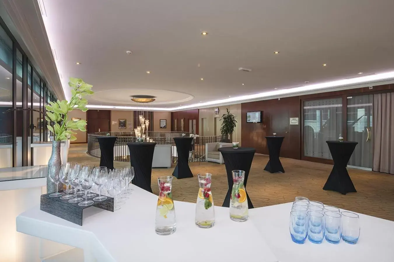 Banquet/Function facilities, Banquet Facilities in Warwick Geneva