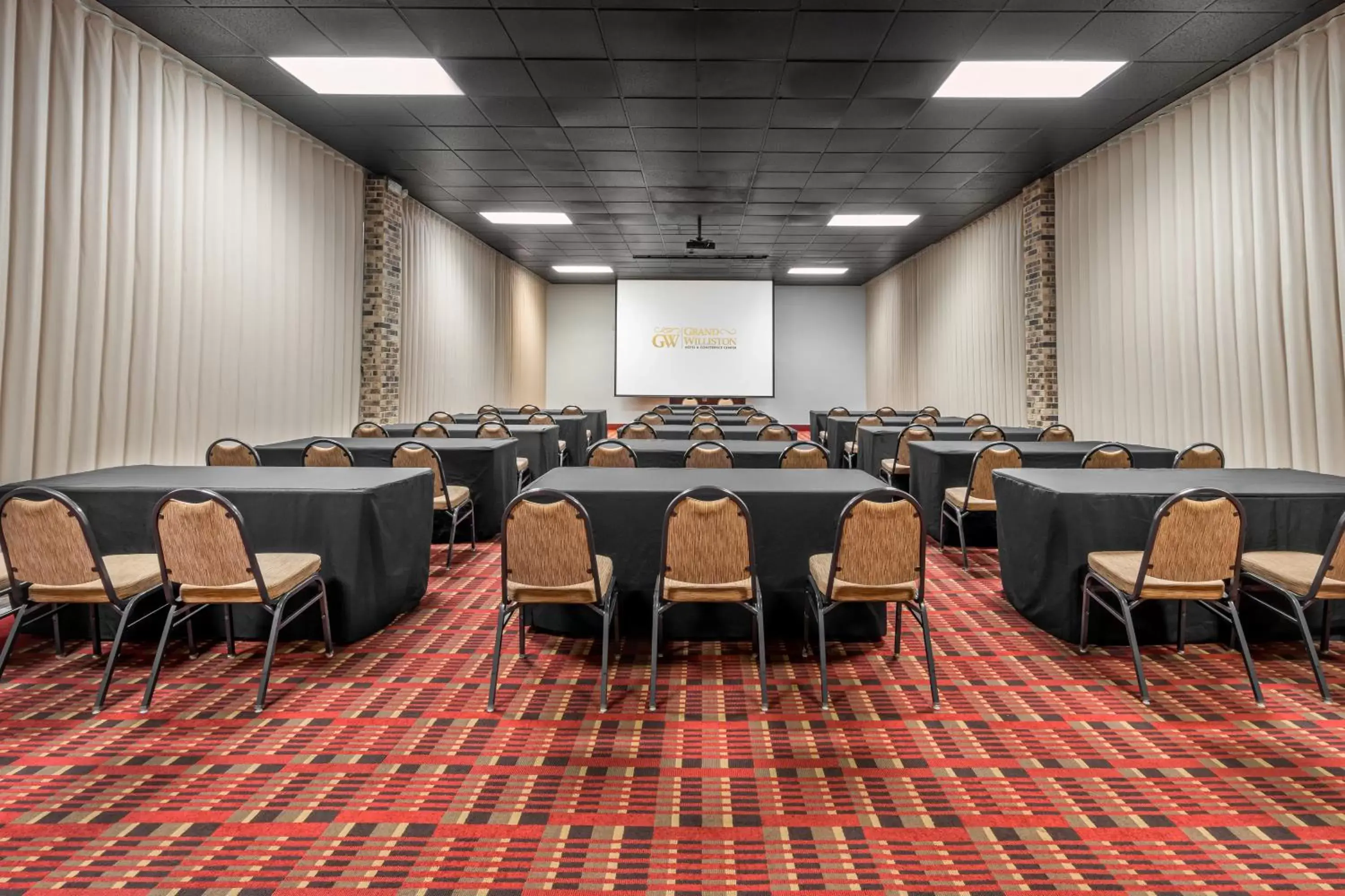 Meeting/conference room in Grand Williston Hotel and Conference Center