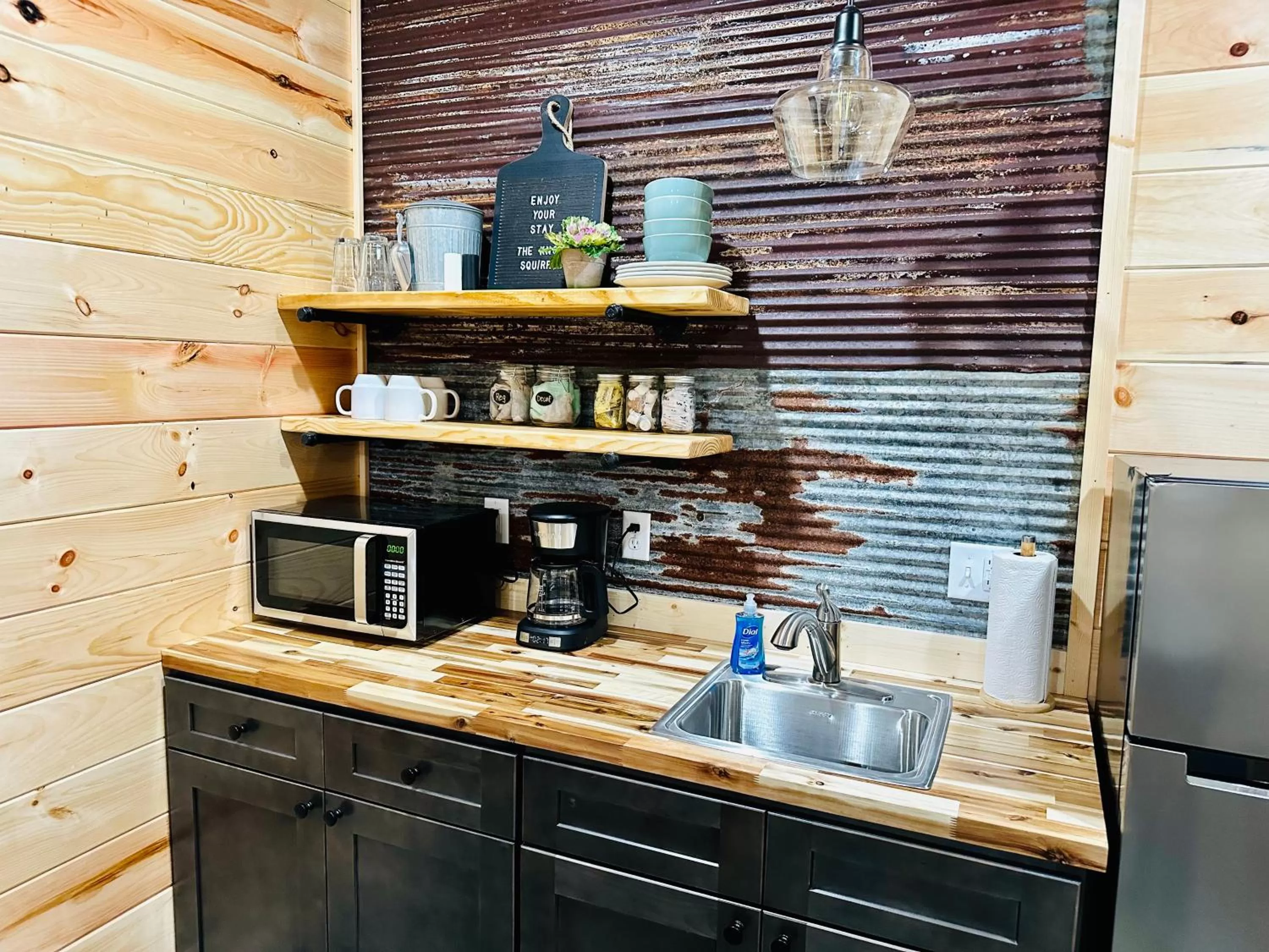 Kitchen or kitchenette, Kitchen/Kitchenette in Knotty Squirrel Cabins
