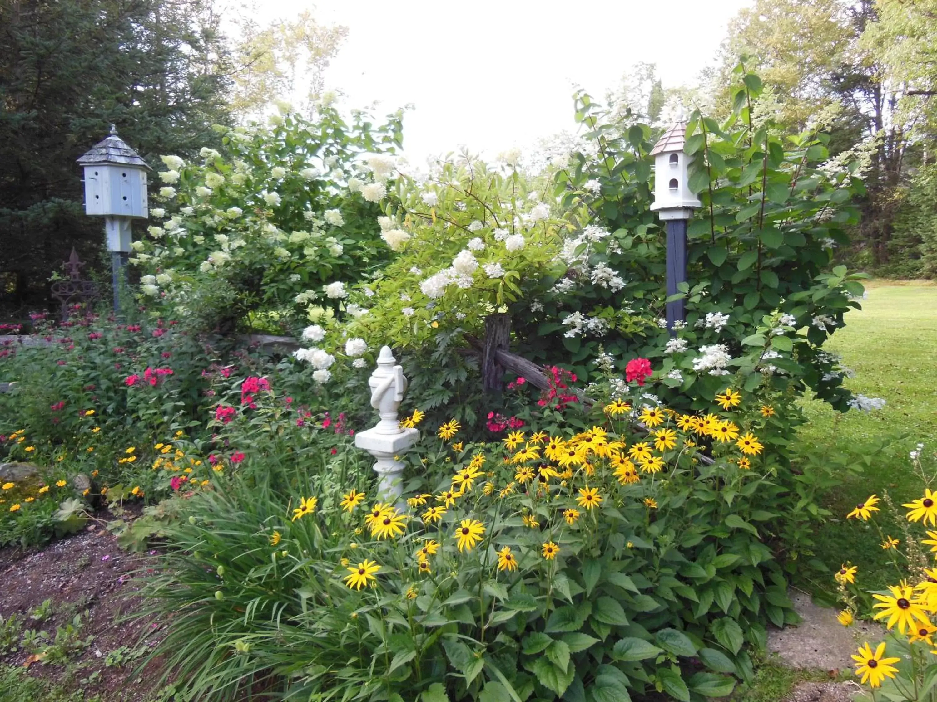 Garden in Greenbrier Inn Killington