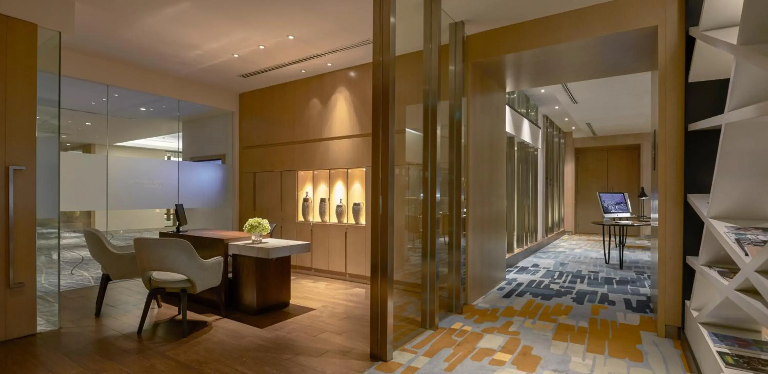 Property building, Bed in Pullman Jakarta Indonesia Property building, Bed in Pullman Jakarta Indonesia