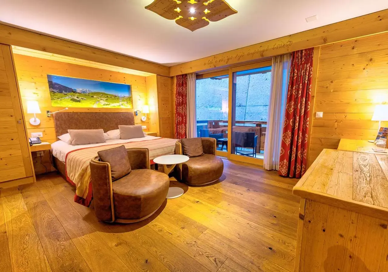 Photo of the whole room in Nendaz 4 Vallées & SPA 4* Superior