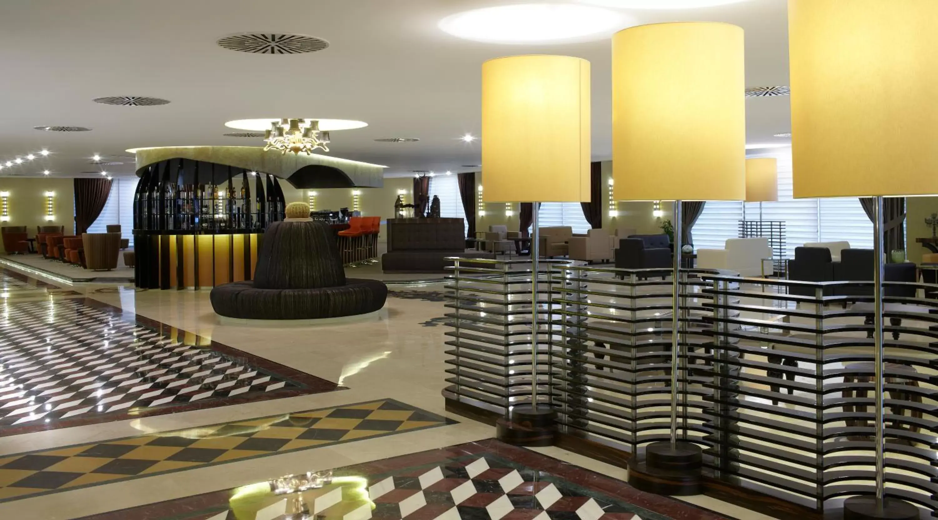 Lounge or bar in Istanbul Gonen Hotel