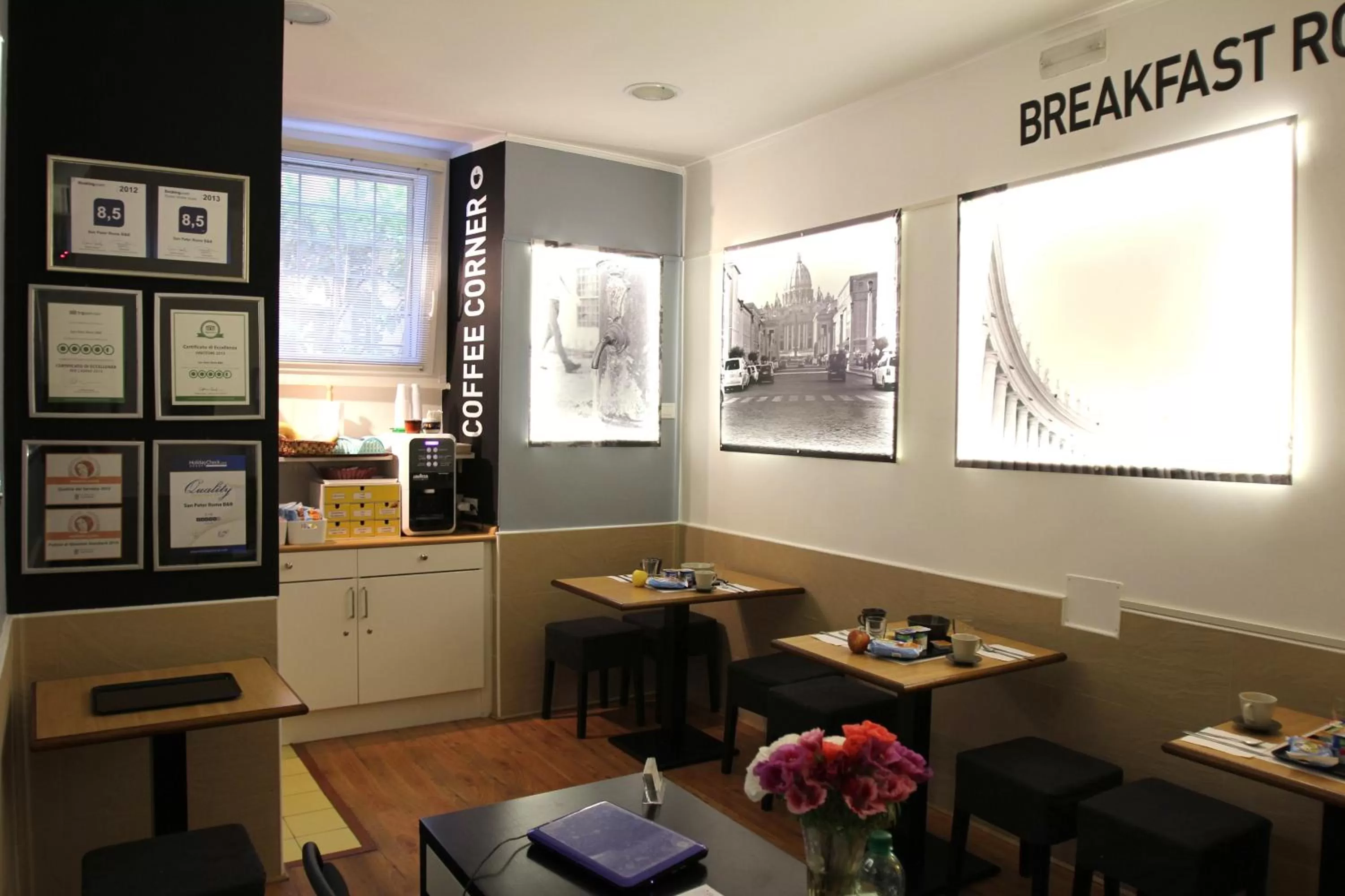 Lobby or reception in San Peter Rome B&B