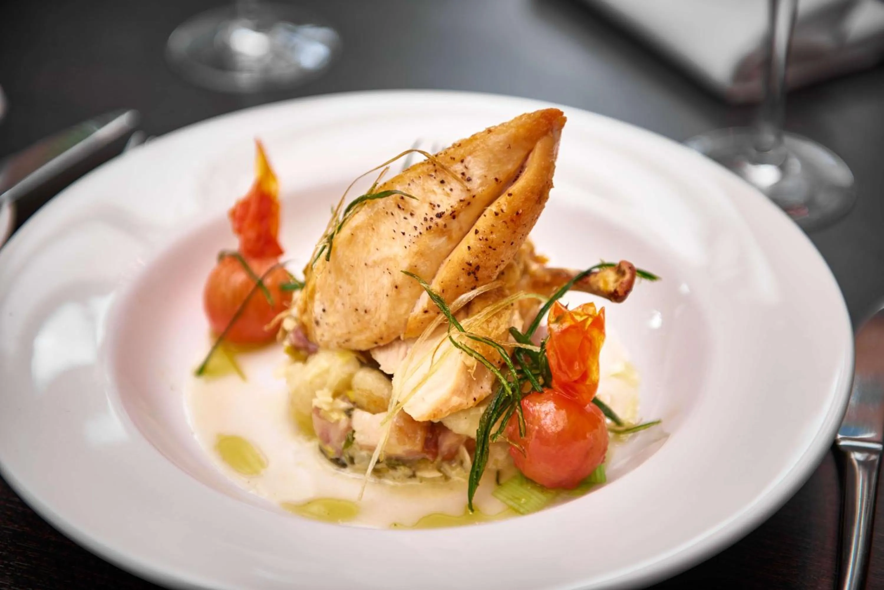 Restaurant/places to eat in Corus Hyde Park Hotel