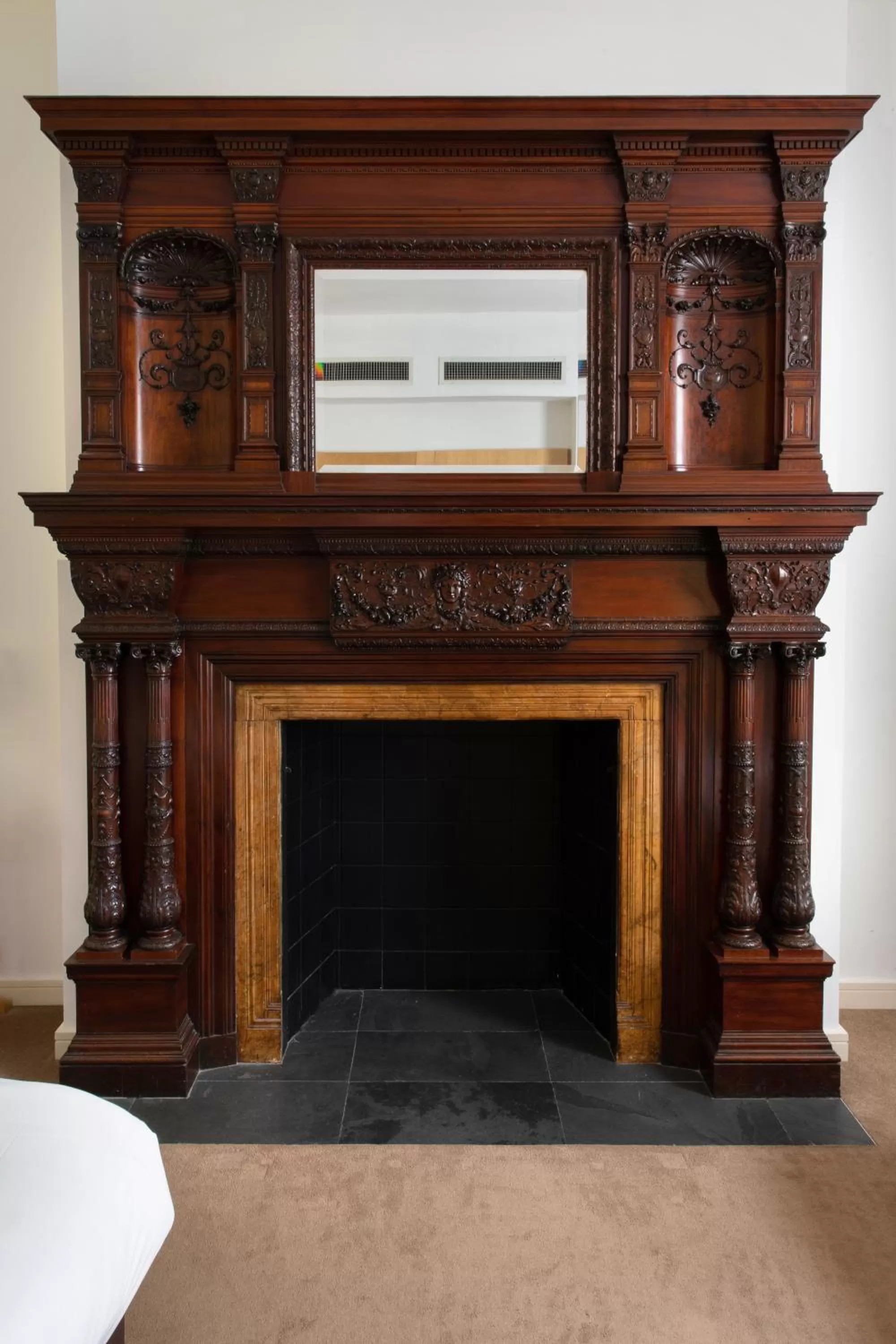 Lounge or bar in The Cleveland