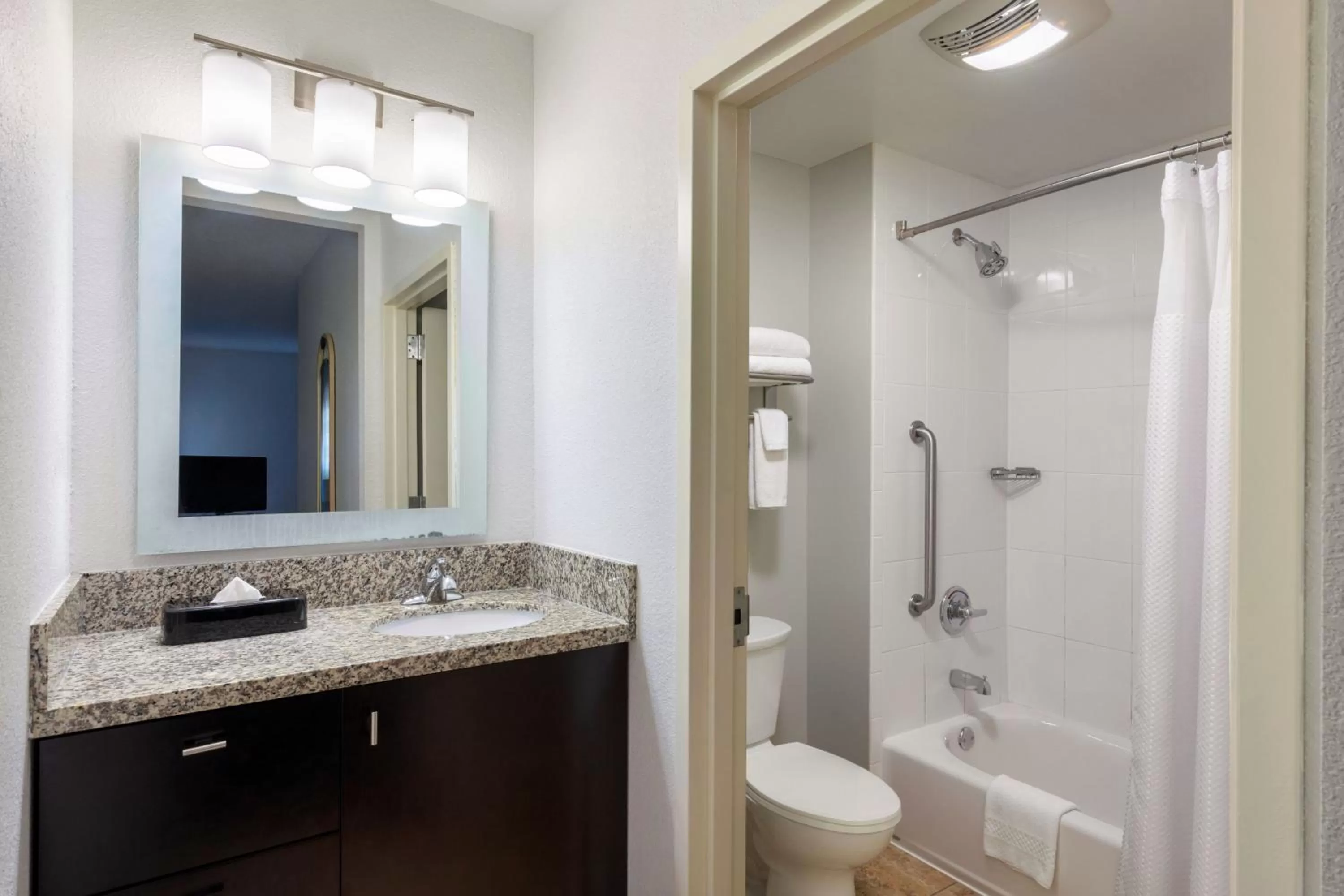 Bathroom in TownePlace Suites by Marriott York