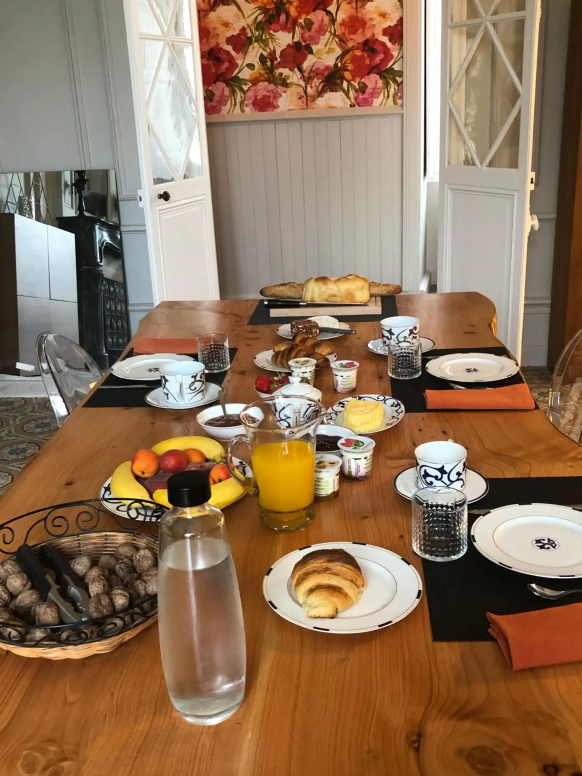 Breakfast in Domaine de La Mazure