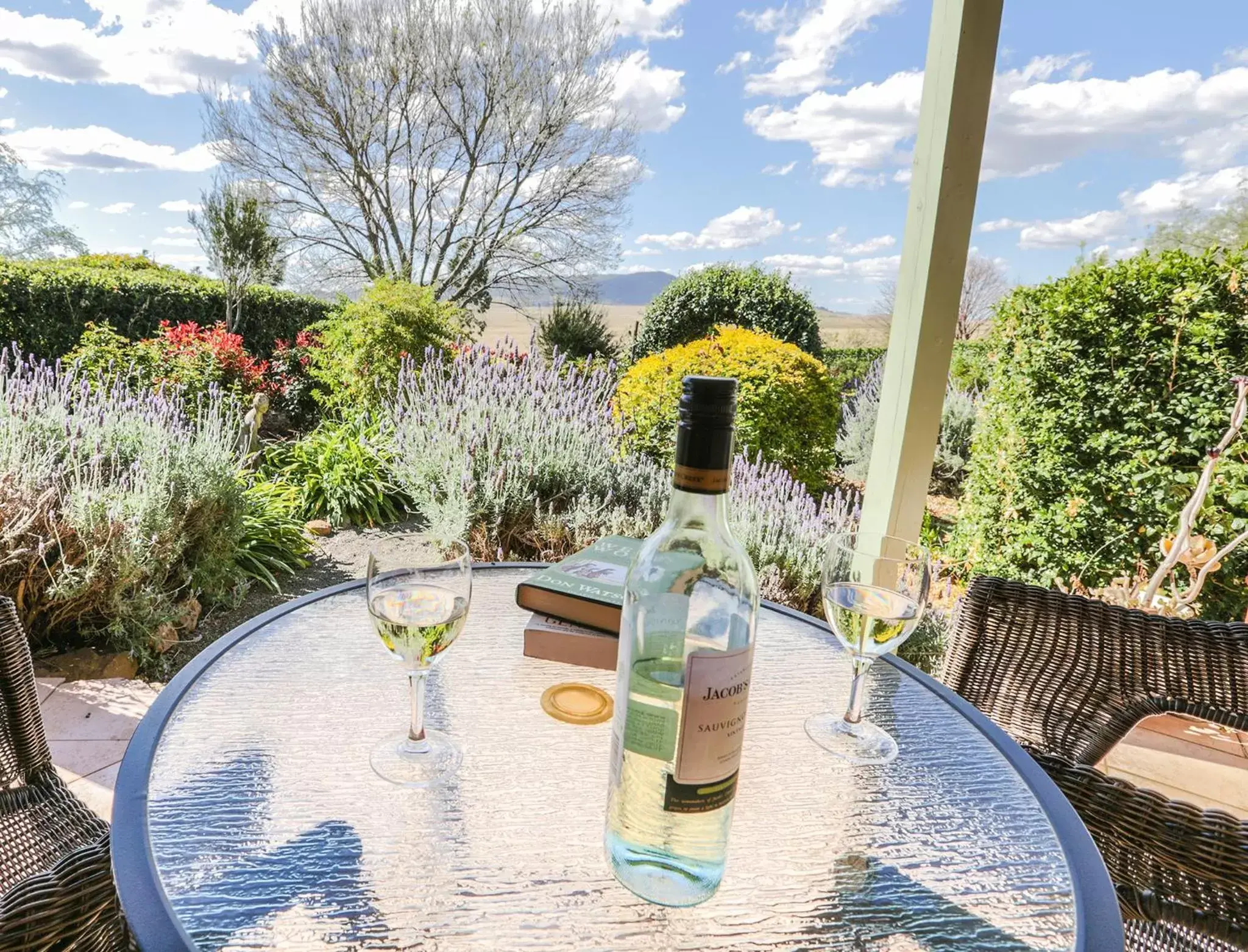 Garden view, Swimming Pool in Strathearn Park Lodge