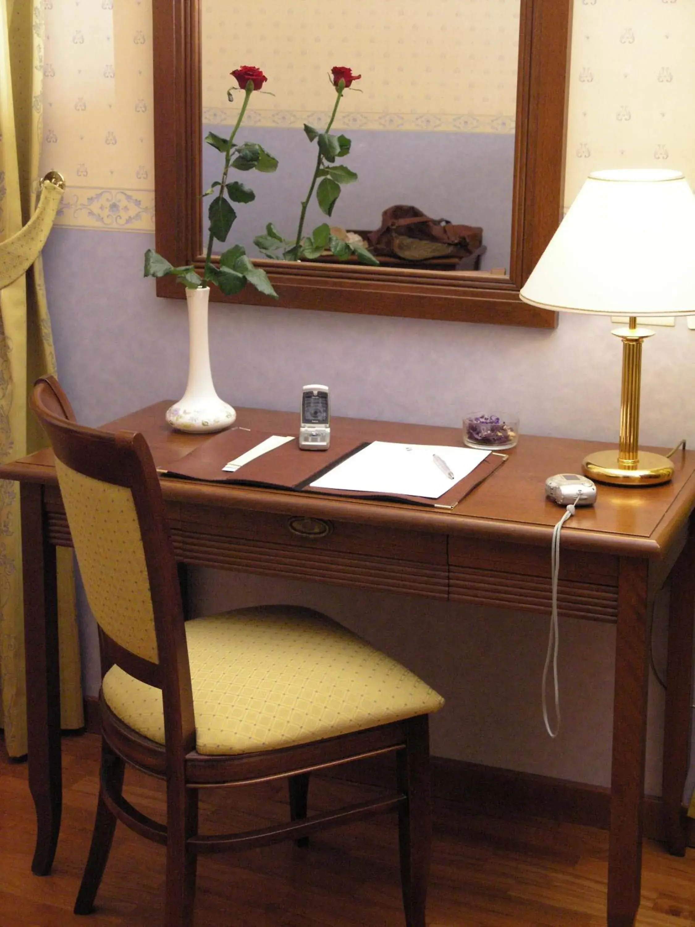 Seating area, TV/Entertainment Center in Hotel Filippeschi