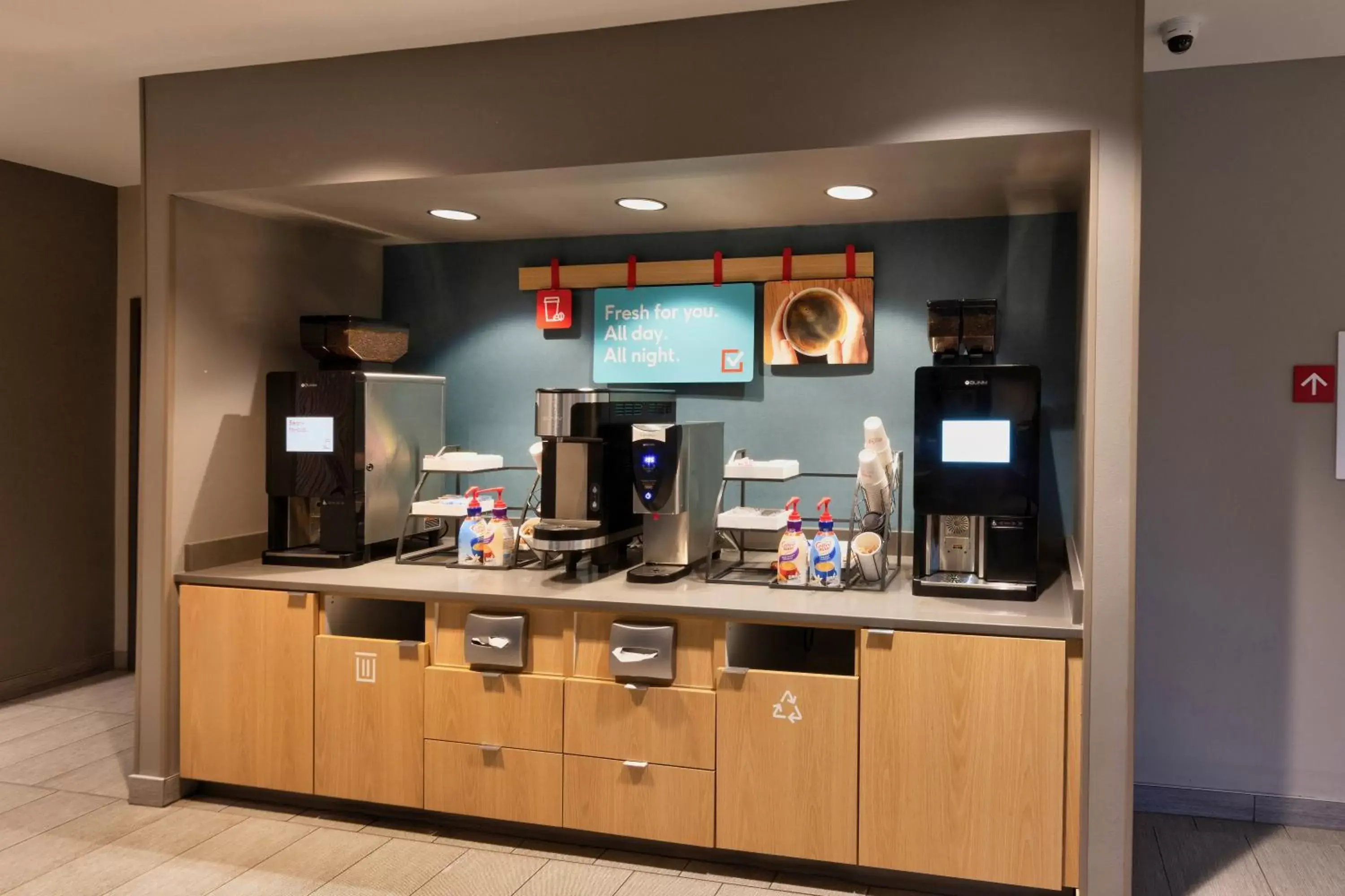 Coffee/tea facilities, Kitchen/Kitchenette in Avid Hotels - Denver Airport Area, an IHG Hotel