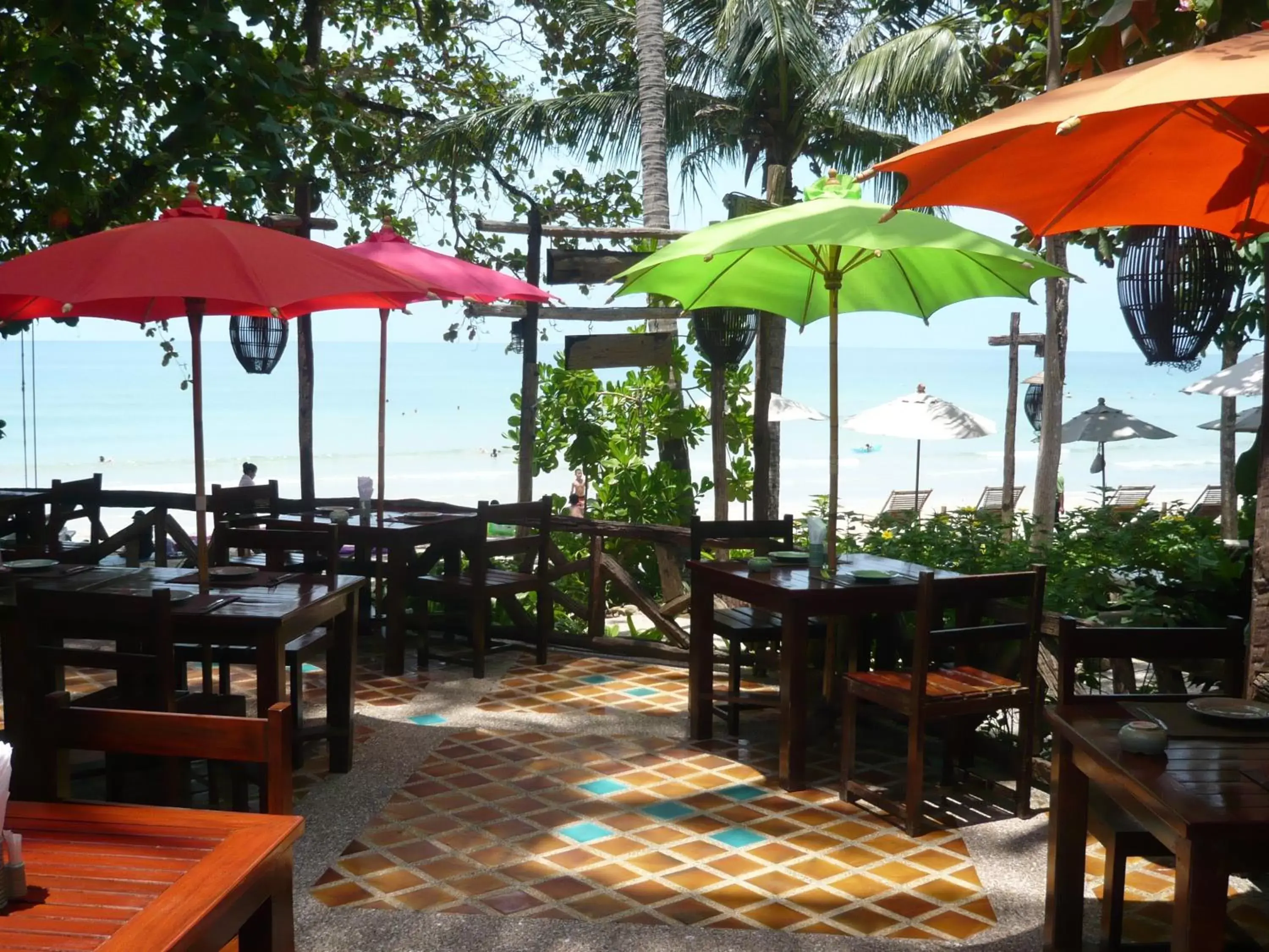 Restaurant/Places to Eat in Banpu Koh Chang Resort