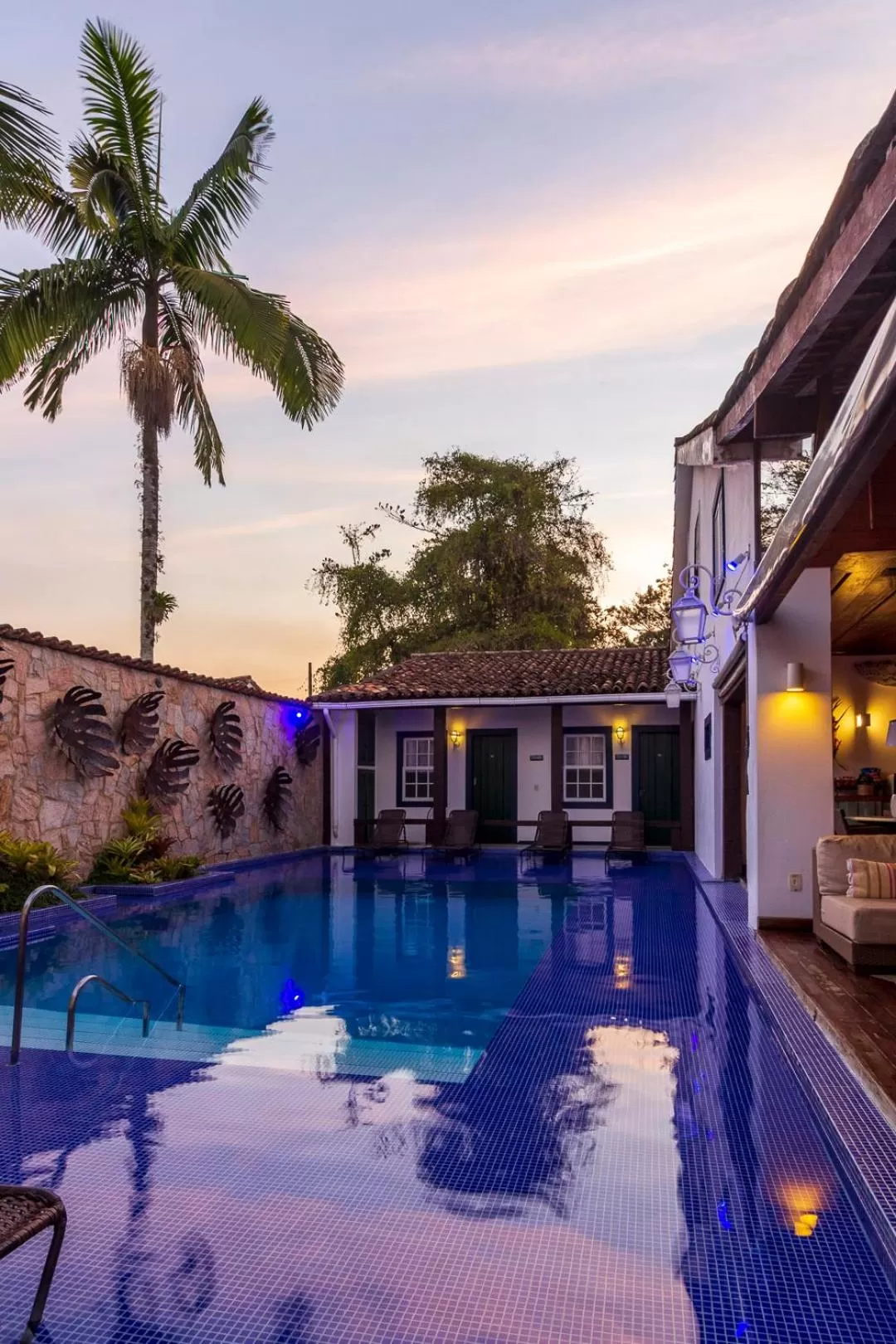 Swimming pool in Pousada Porto Imperial