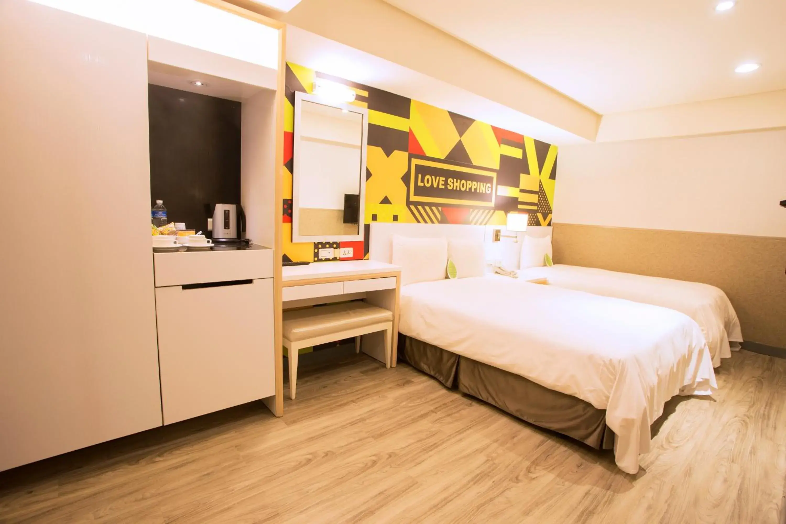 Photo of the whole room, Bed in Ximen Citizen Hotel