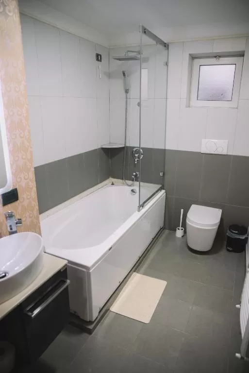 Bathroom in Petriti & Spa