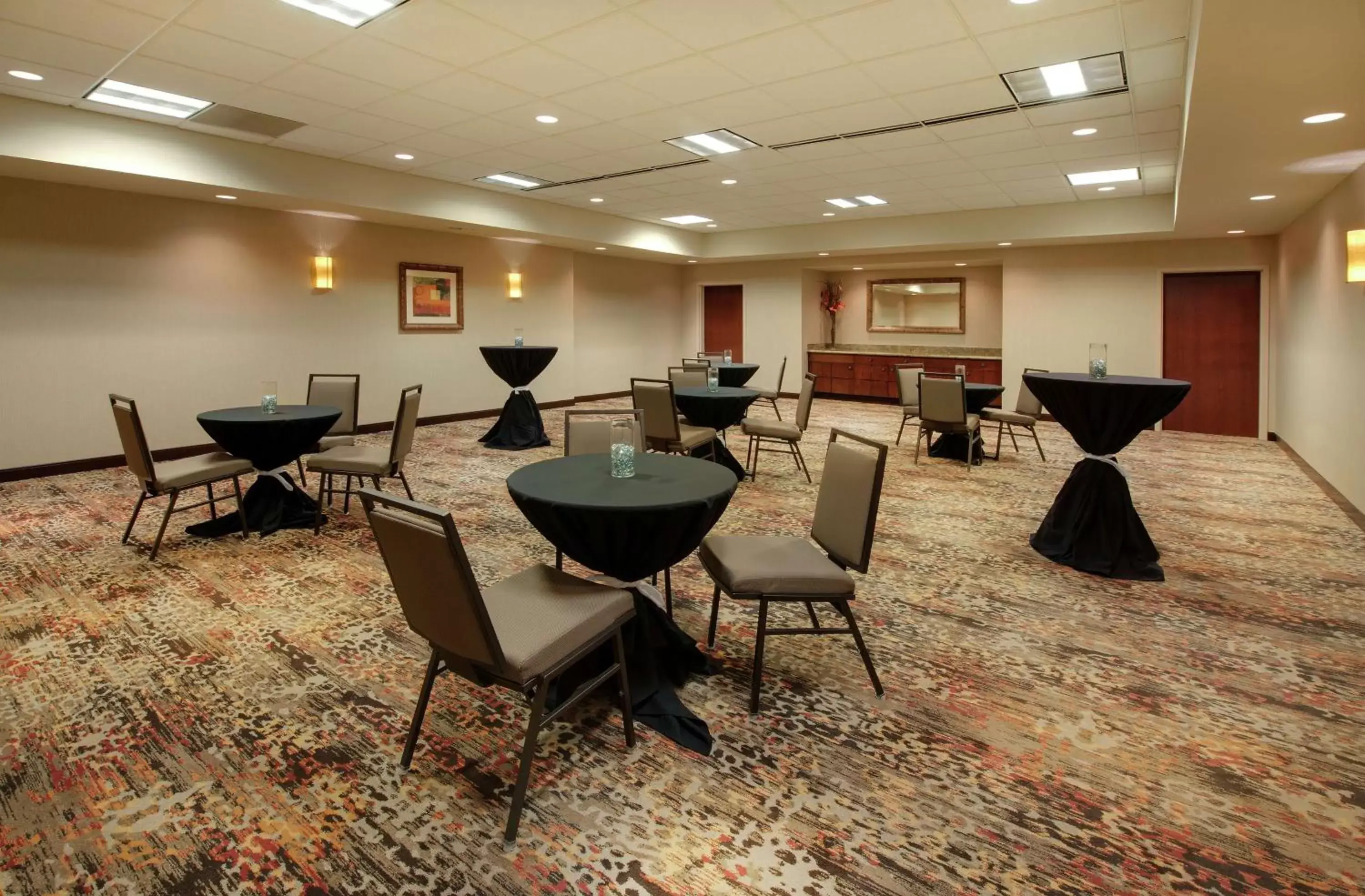 Meeting/conference room in Embassy Suites Huntsville