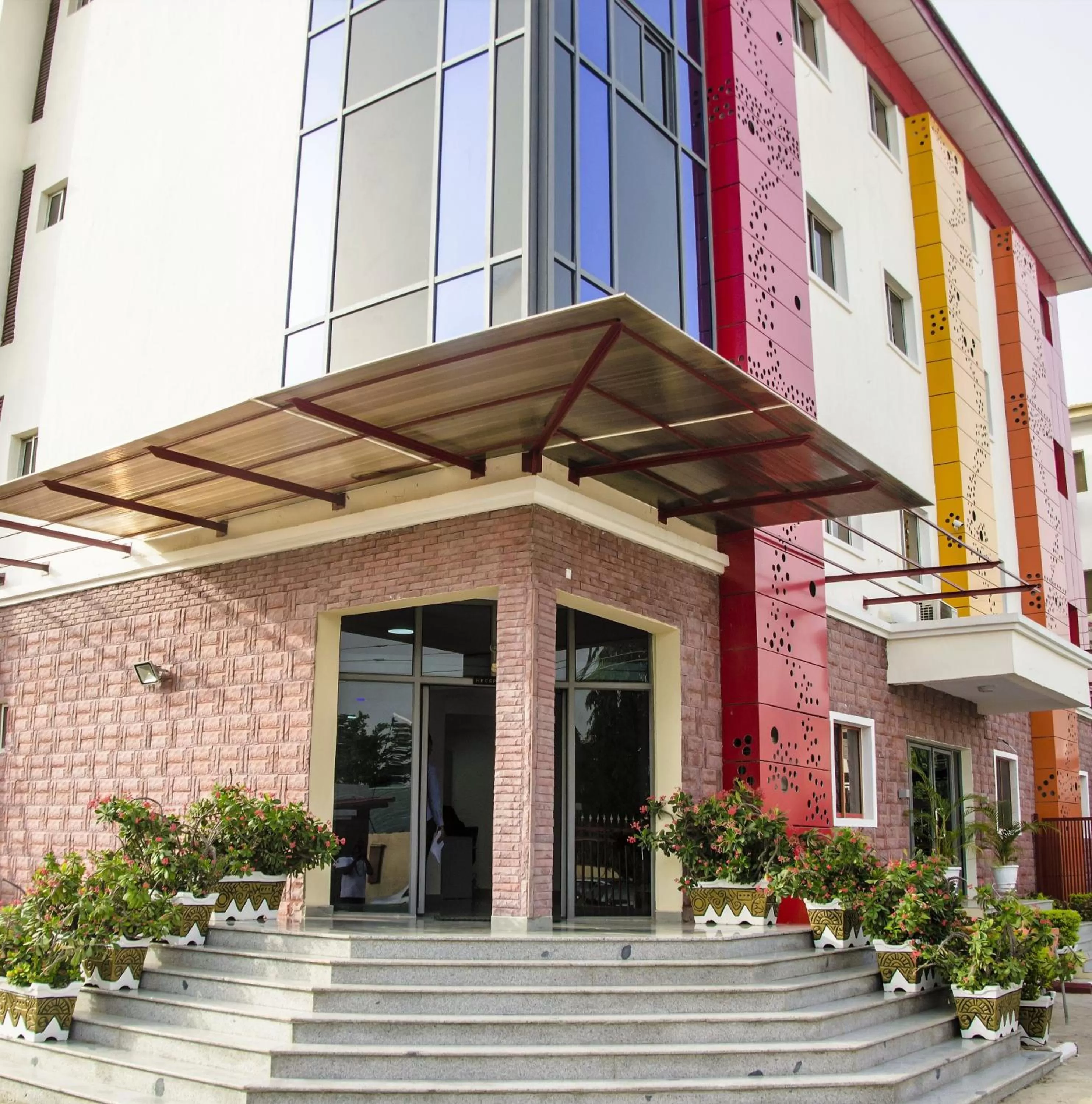 Facade/entrance in Hotel Rosebud