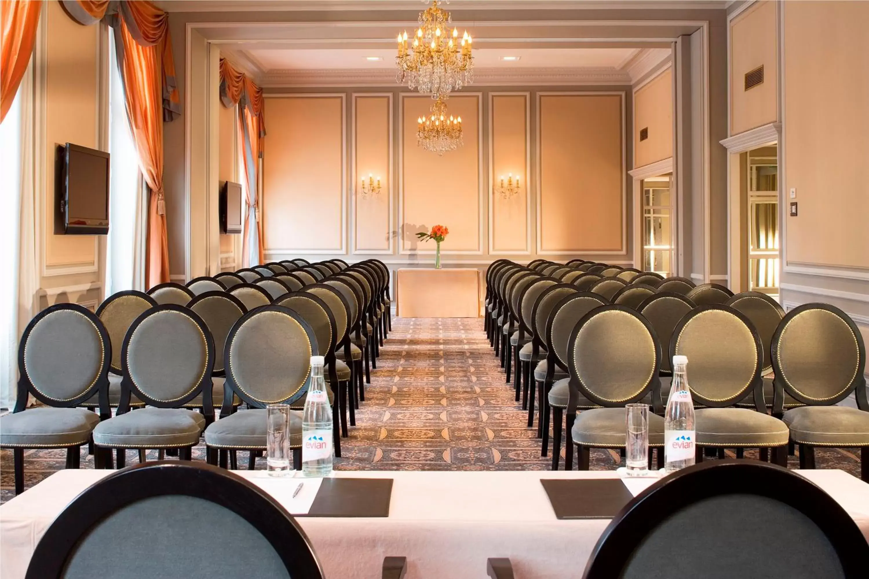 Meeting/conference room in InterContinental Bordeaux Le Grand Hotel, an IHG Hotel