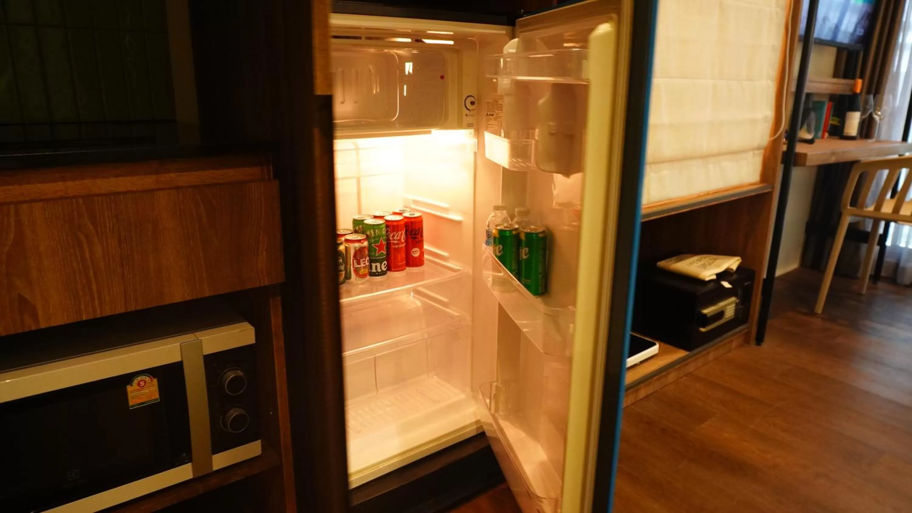 oven in karaarom hotel