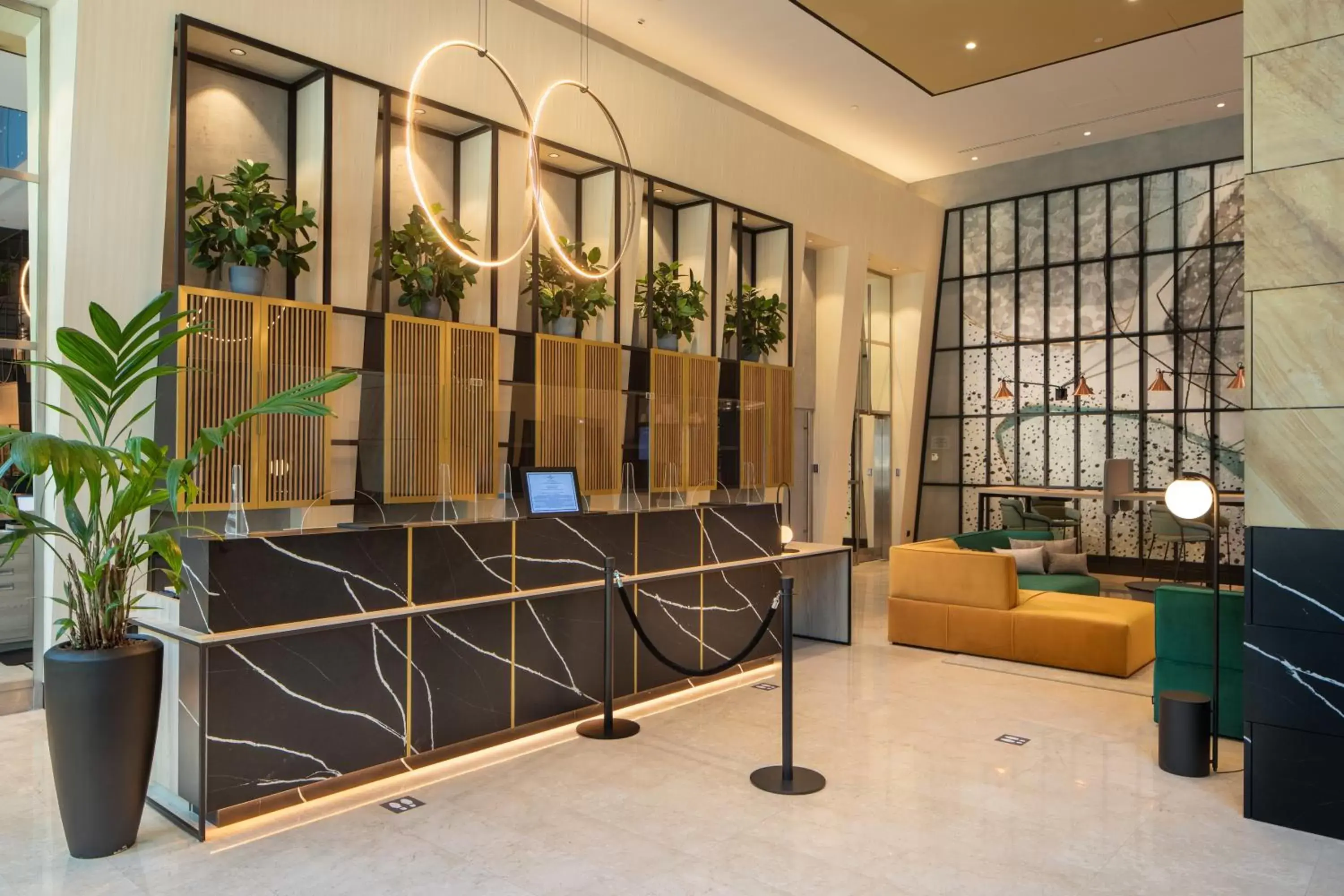 Property building, Lobby/Reception in Crowne Plaza Budapest, an IHG Hotel
