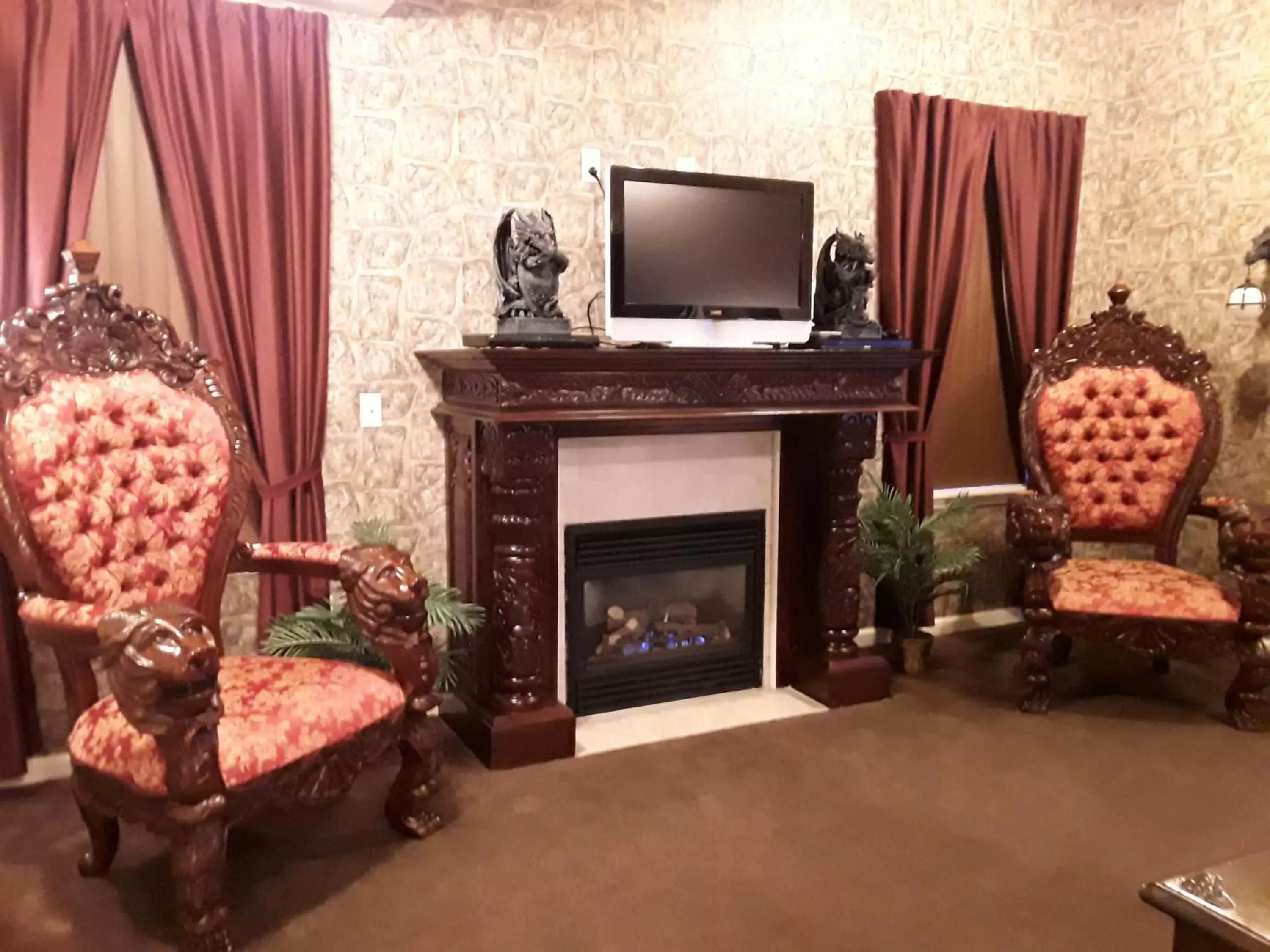 TV/Entertainment Center in Lions Gate Manor