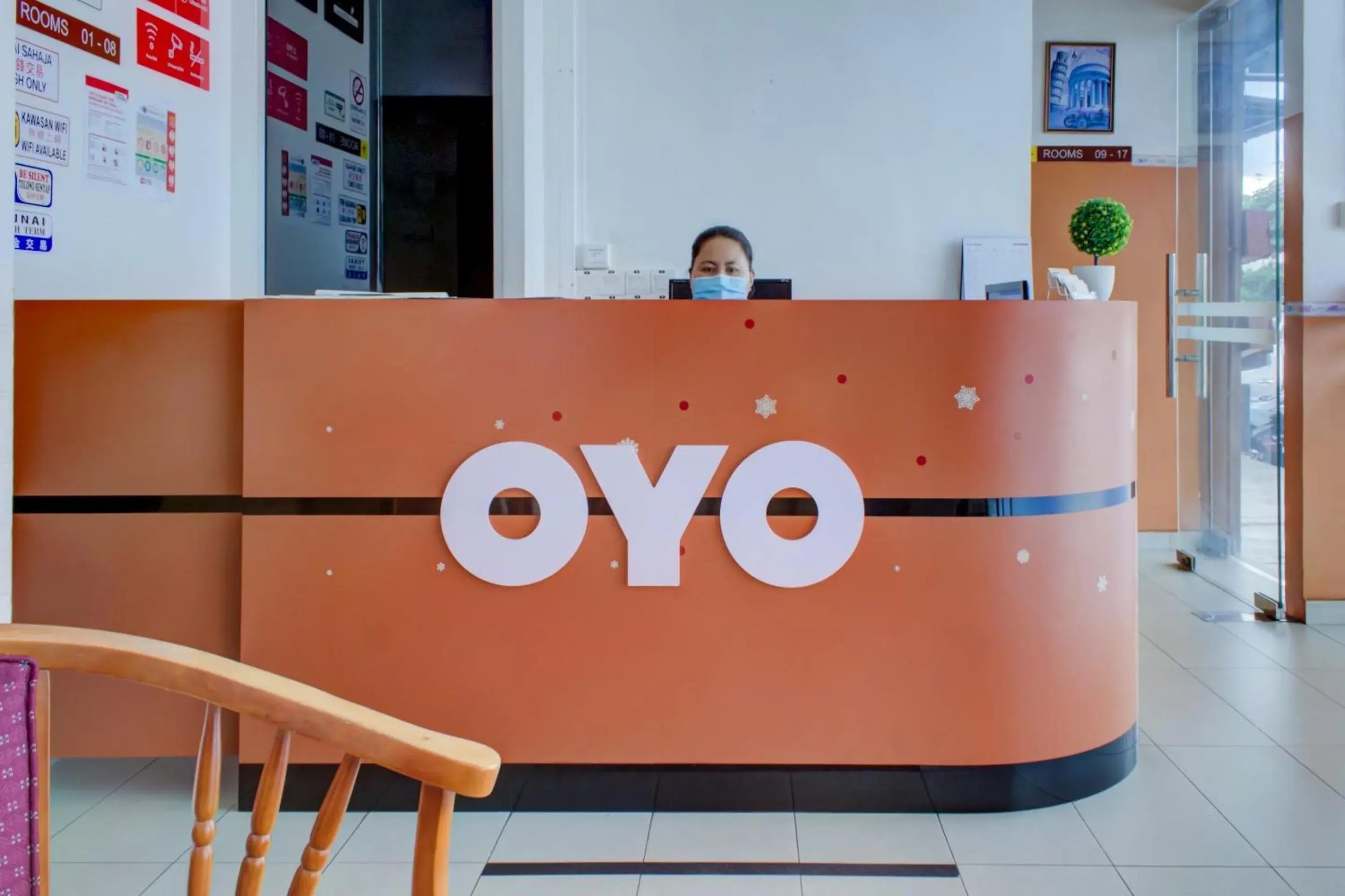 Lobby or reception in OYO 89985 Js Hotel