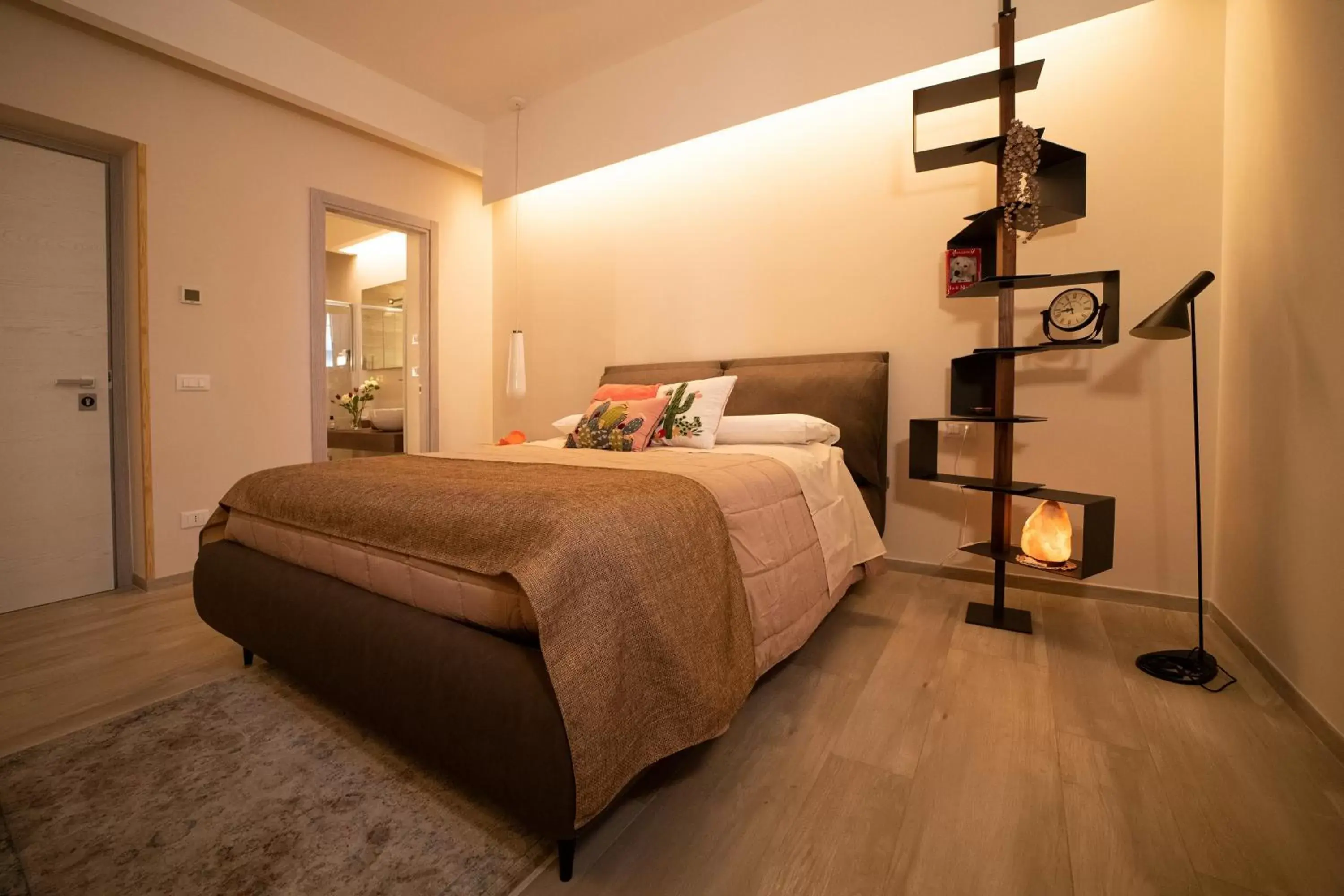 Bed in San Nicolicchio - Luxury Guest House