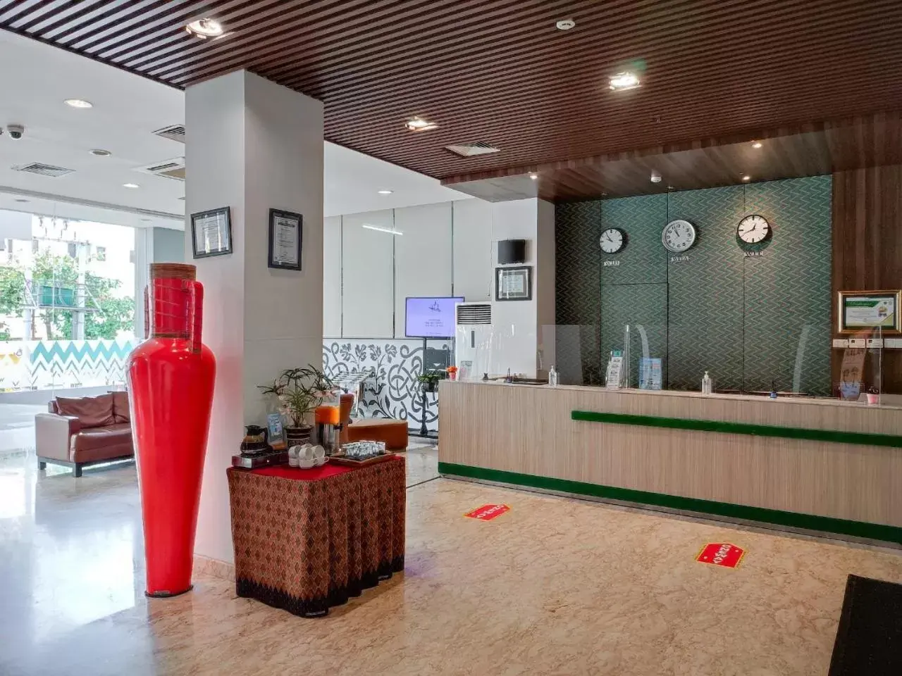 Lobby or reception, Lobby/Reception in KHAS Makassar Hotel