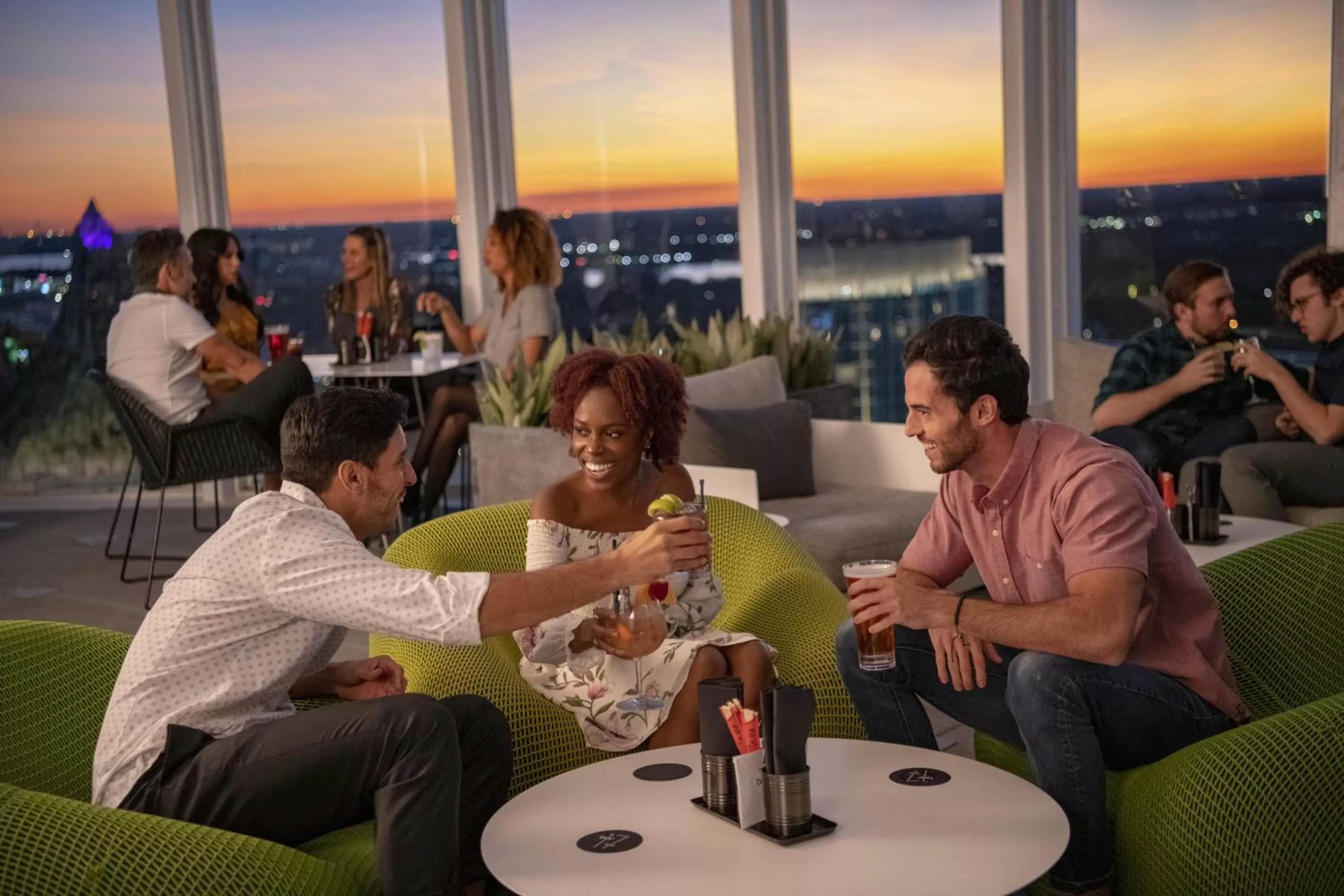 Restaurant/places to eat in Universal's Aventura Hotel