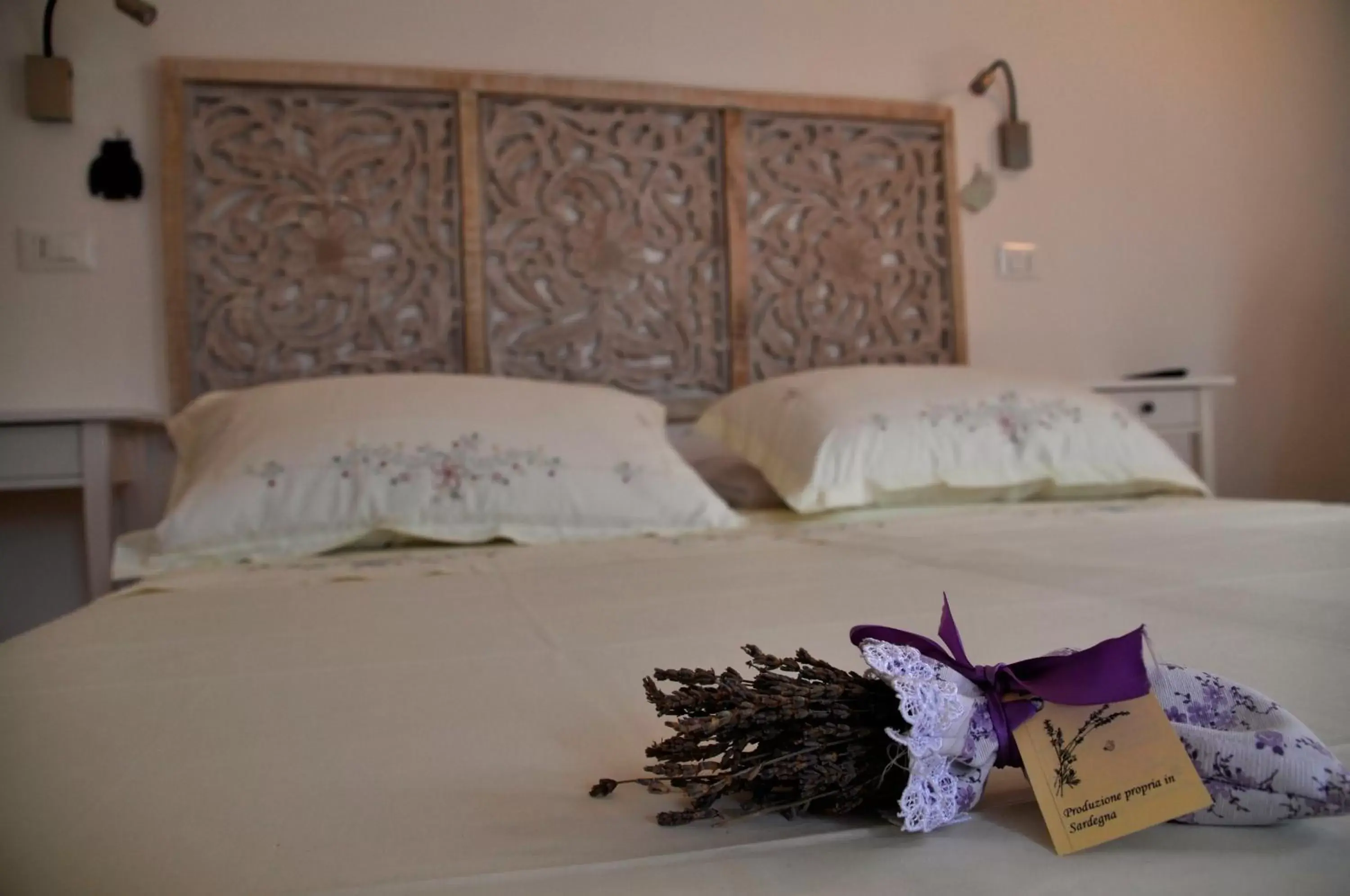 Bed in Bed and Breakfast San Saturnino