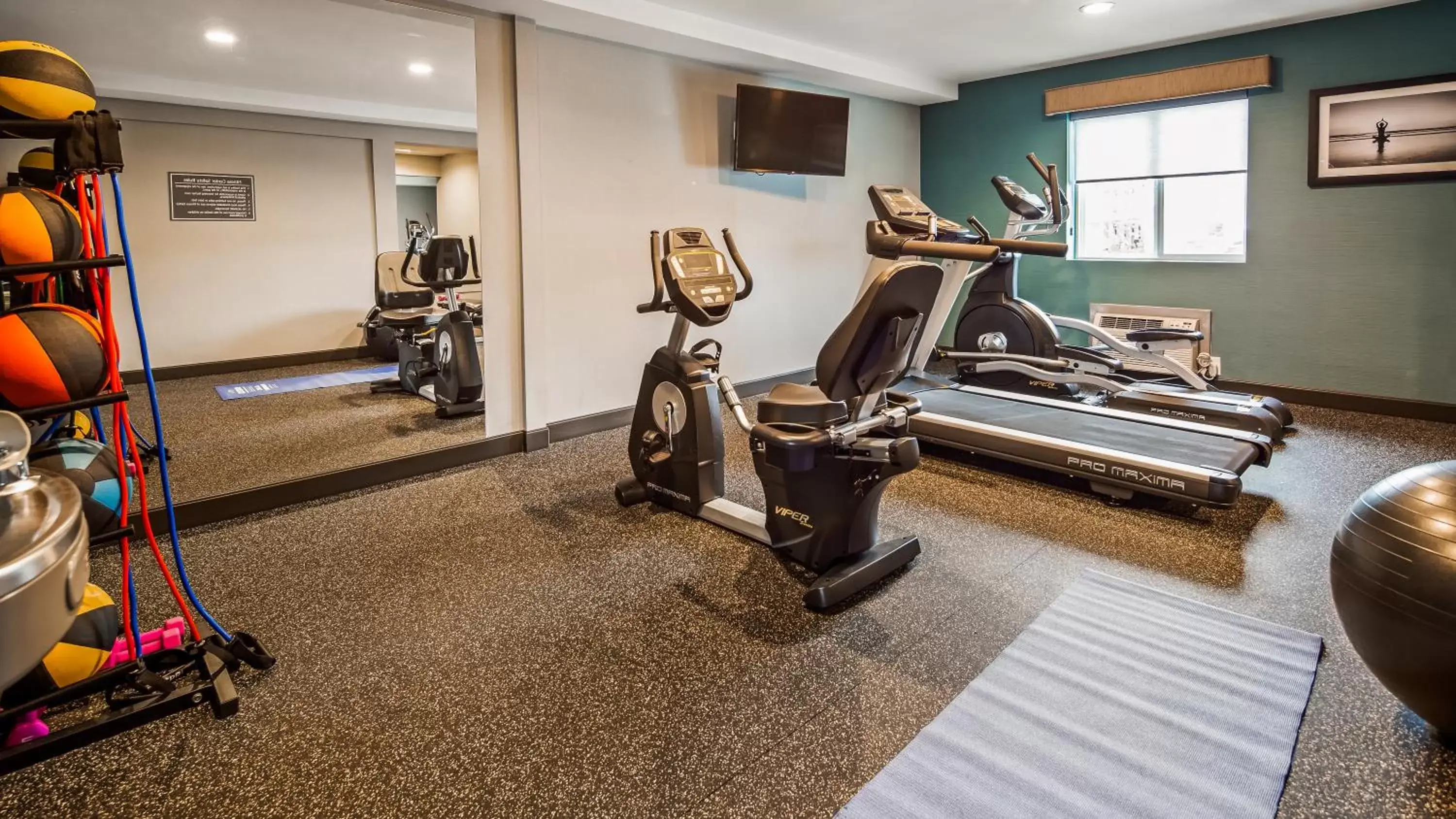 Fitness centre/facilities in Best Western McMinnville Inn Fitness centre/facilities in Best Western McMinnville Inn