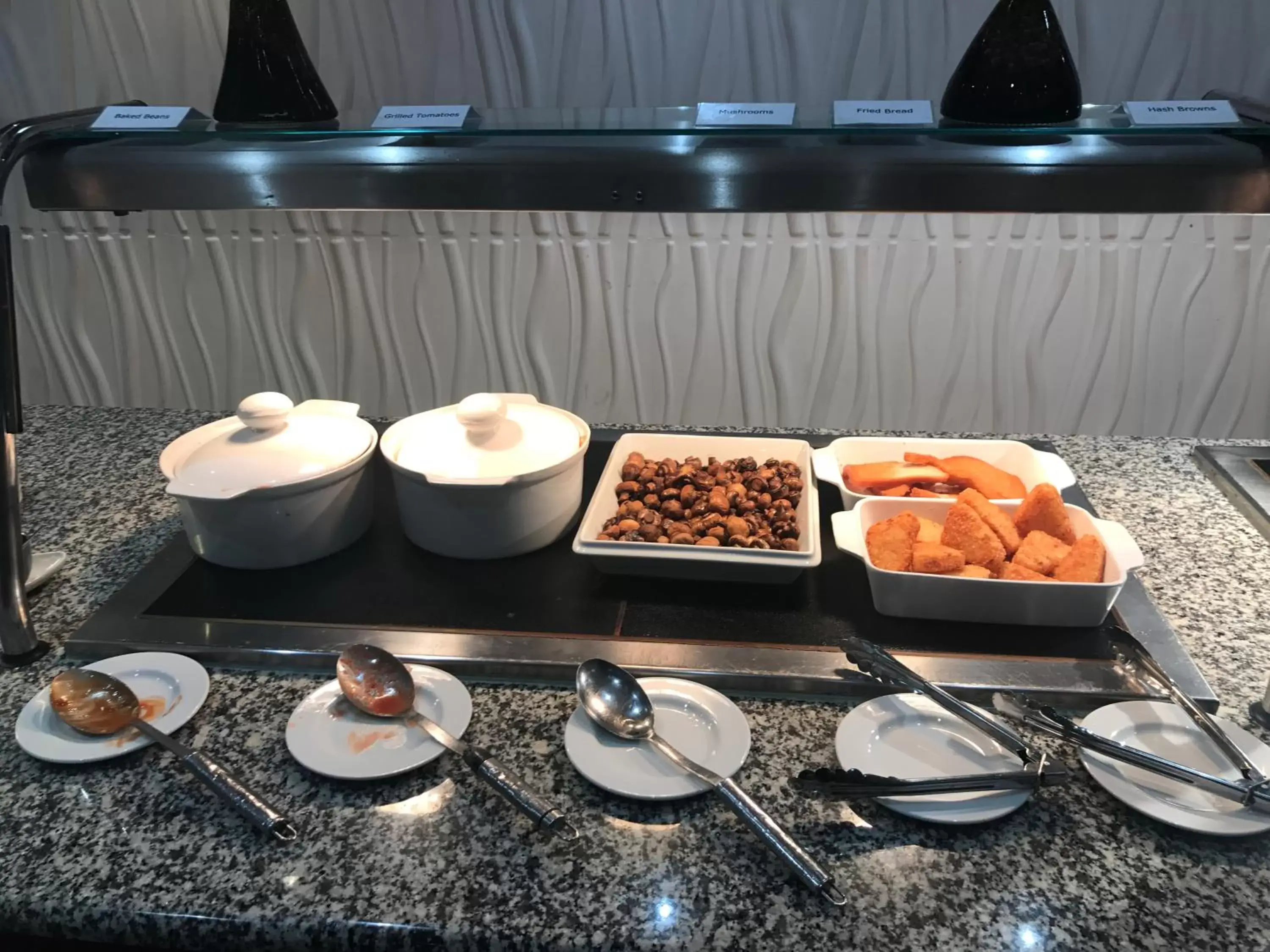 Breakfast in Best Western Rockingham Forest Hotel Breakfast in Best Western Rockingham Forest Hotel