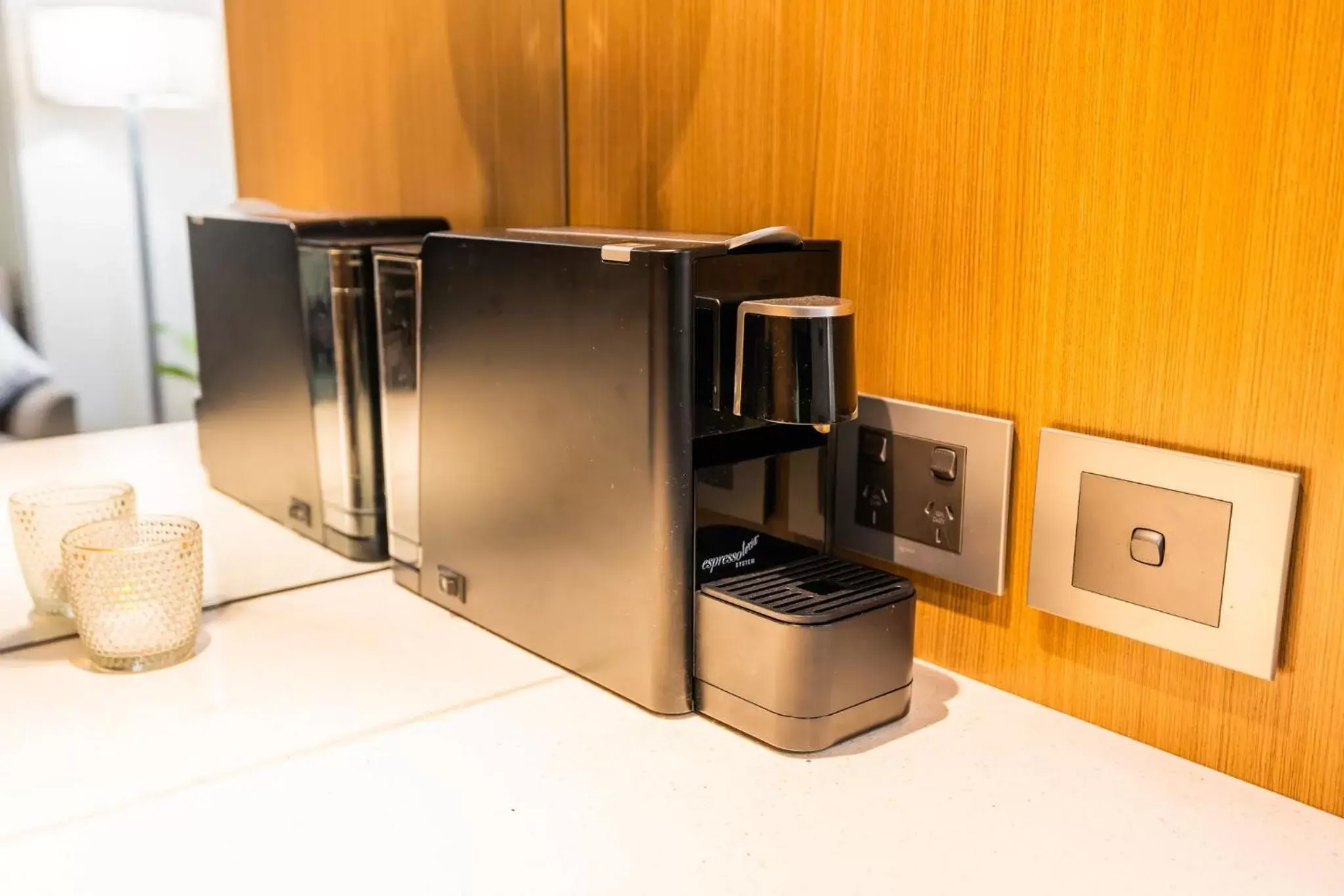 Photo of the whole room, TV/Entertainment Center in Holiday Inn Parramatta, an IHG Hotel