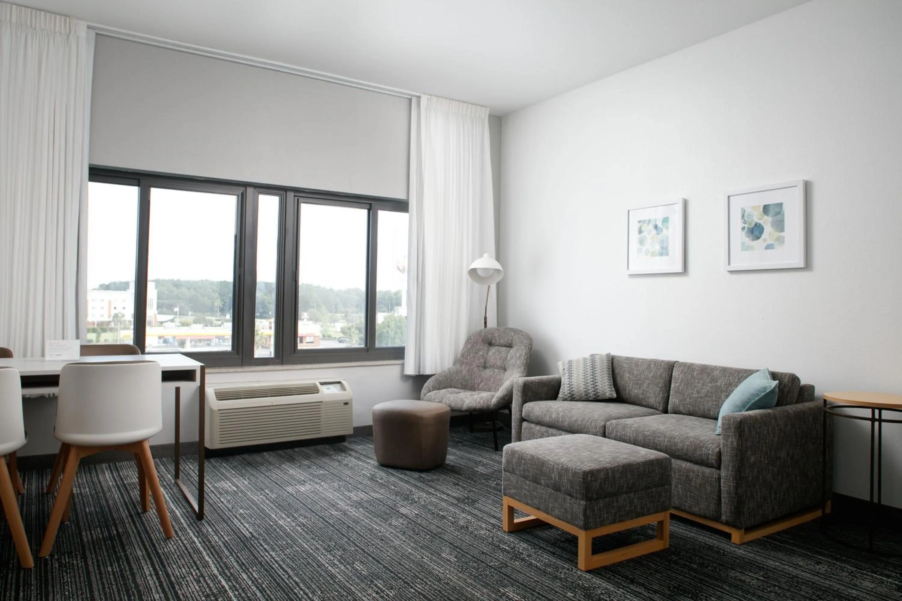 Bedroom in TownePlace Suites by Marriott Savannah Airport