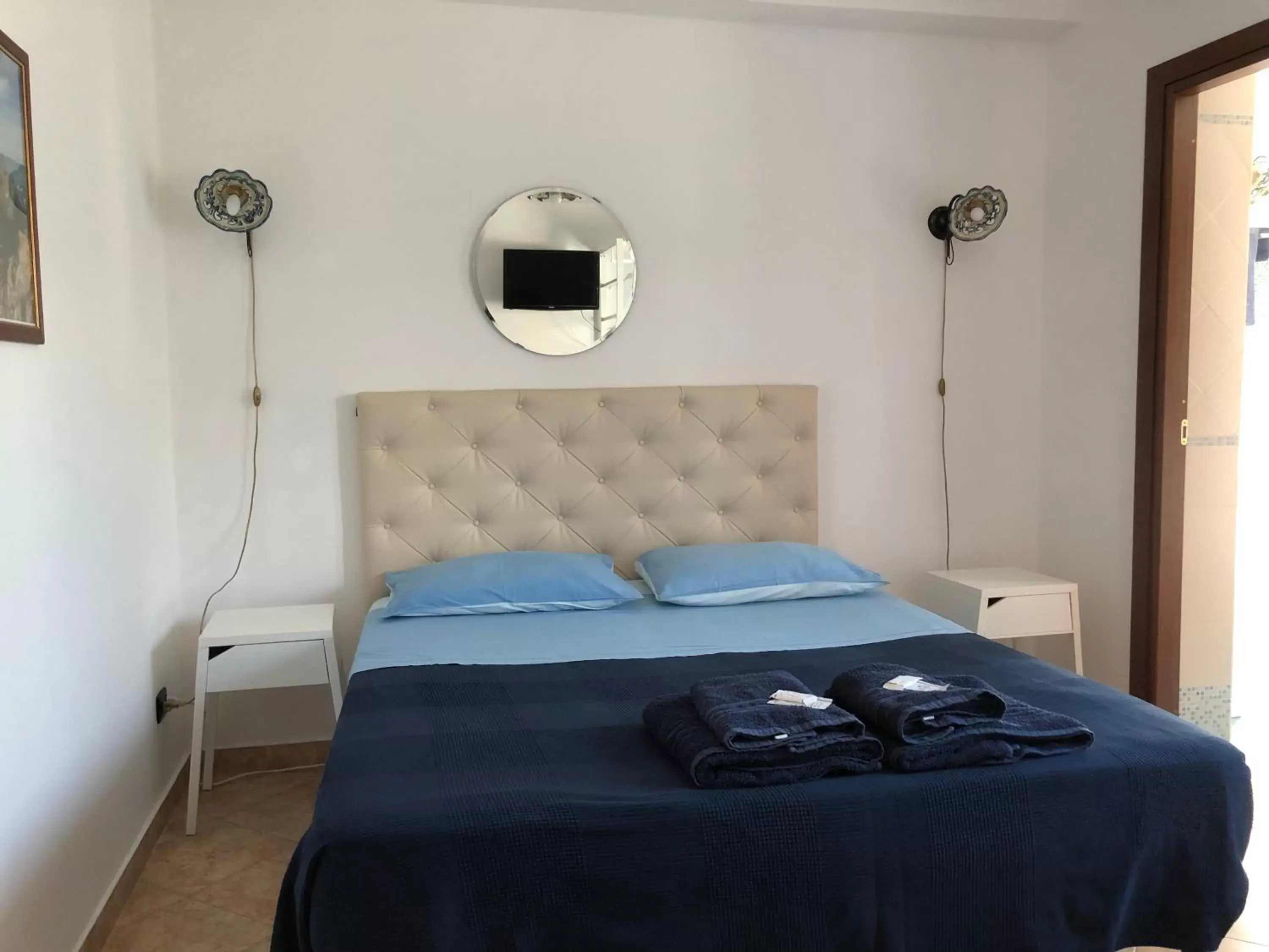 Bed in B&B Villa sul Mare