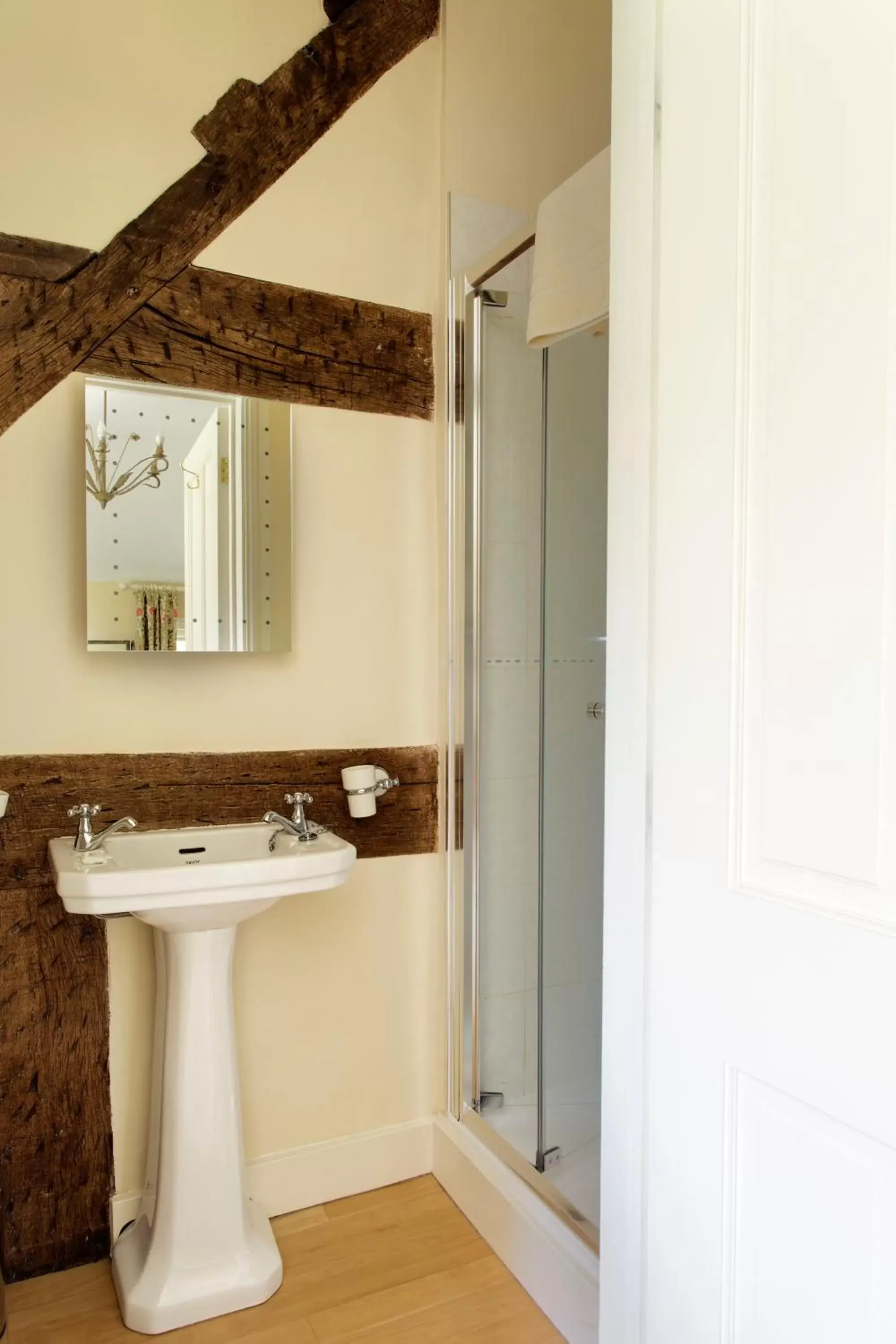 Bathroom in Church Farm B&B near Telford and Ironbridge