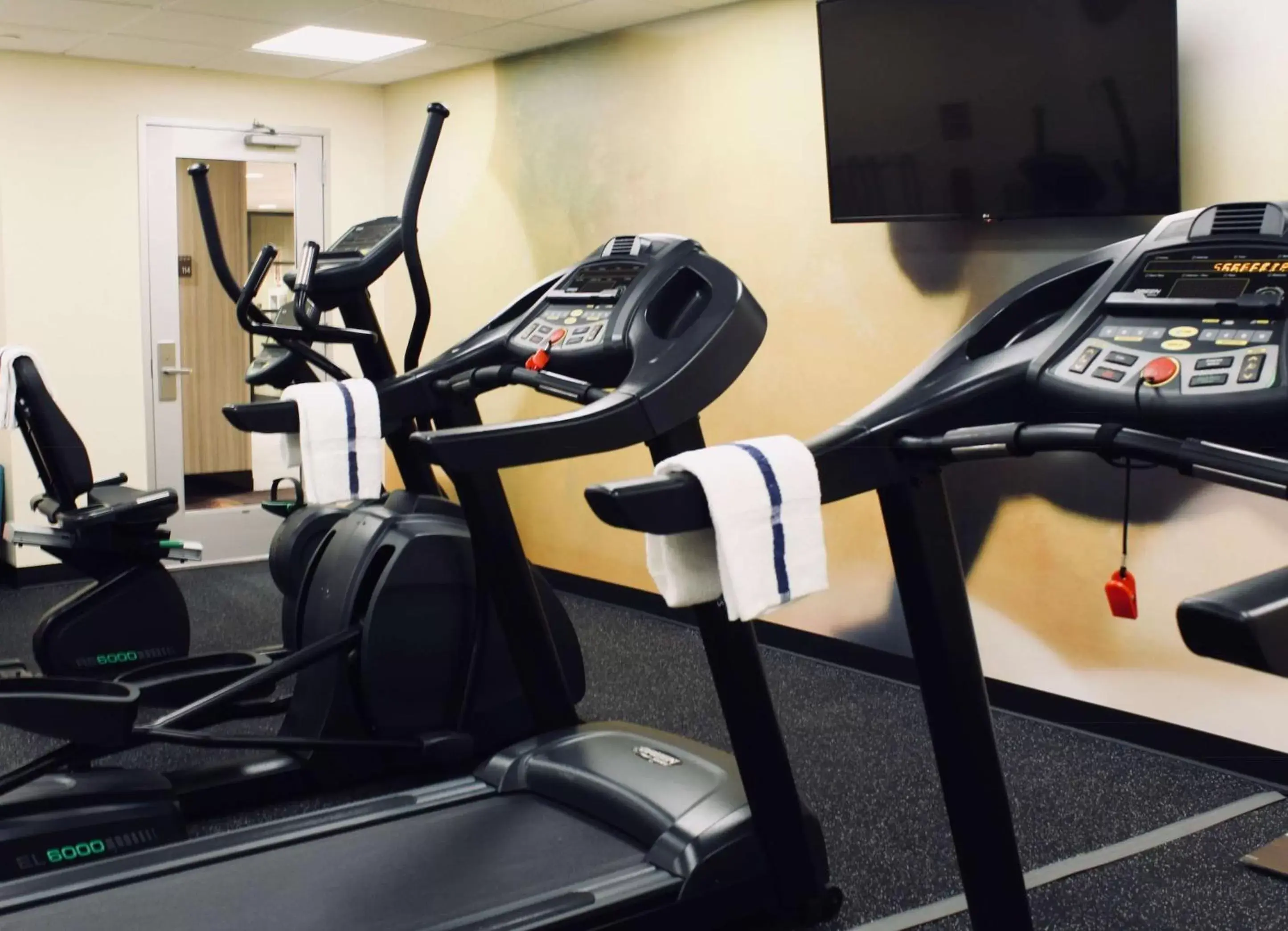 Fitness centre/facilities, Fitness Center/Facilities in Best Western Plus Arrowhead Hotel