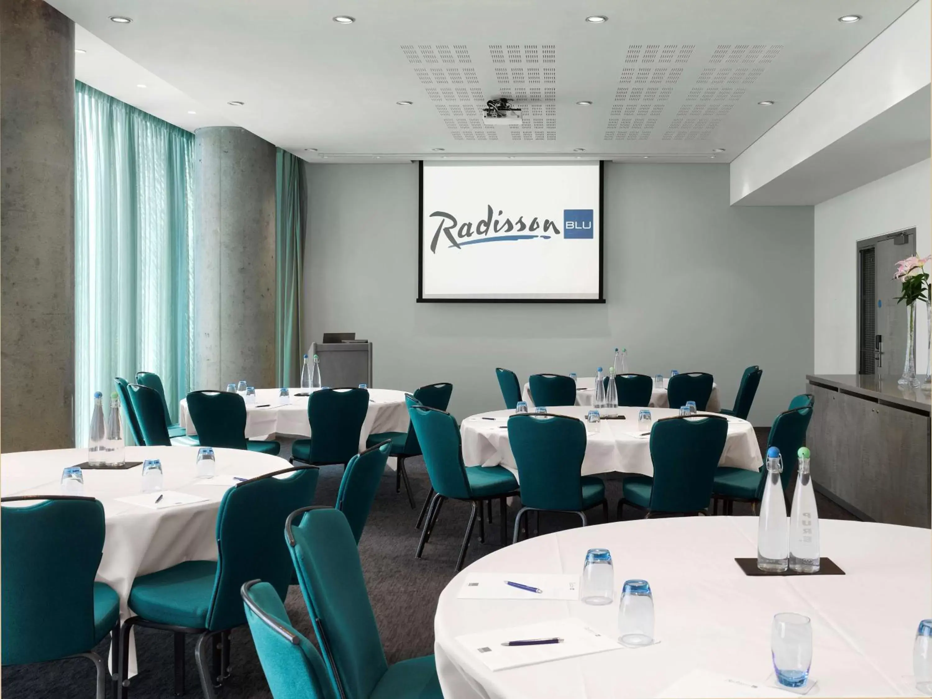 Business facilities in Radisson Blu Hotel, Birmingham