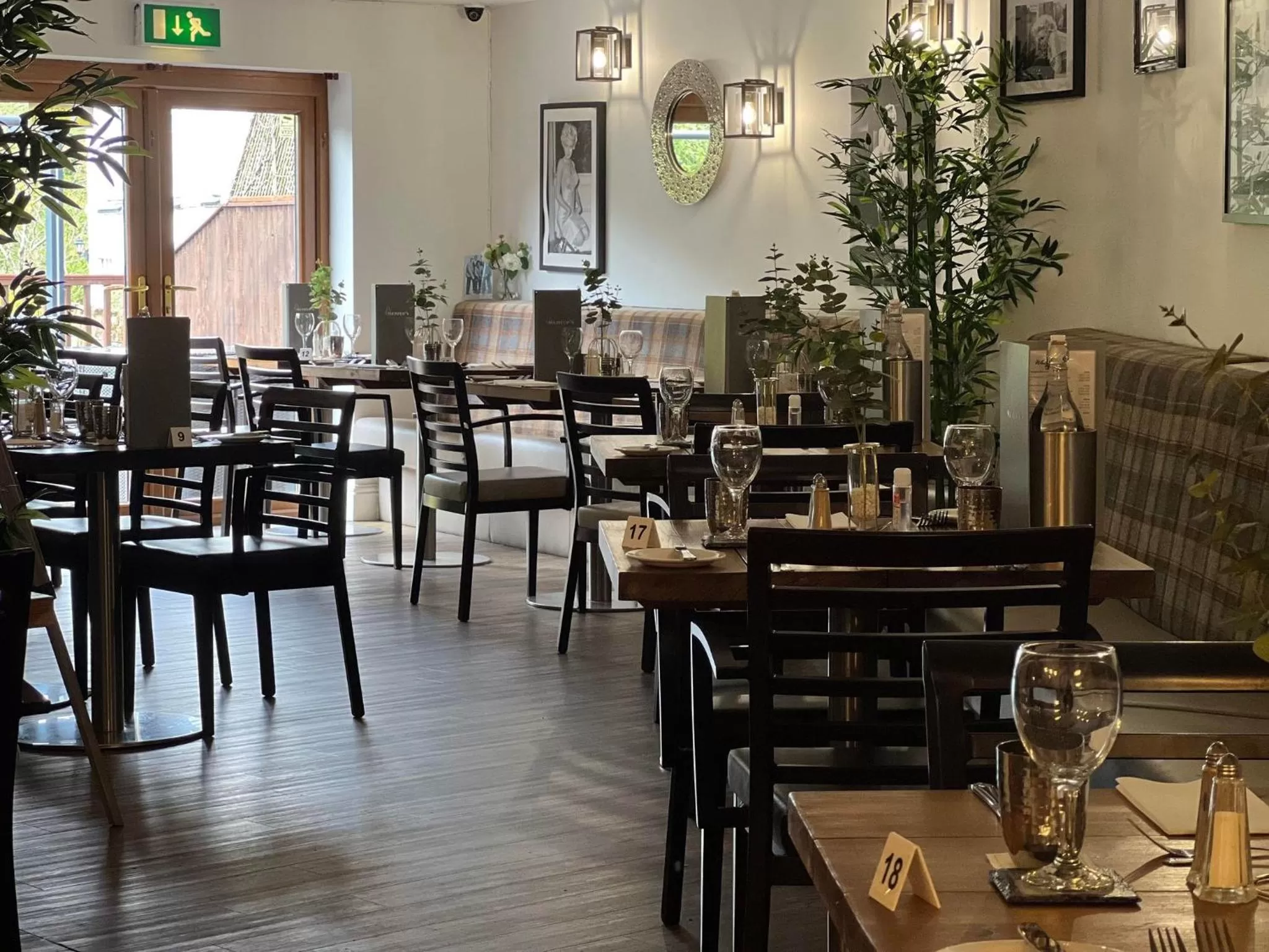 Restaurant/places to eat in The Gower Hotel