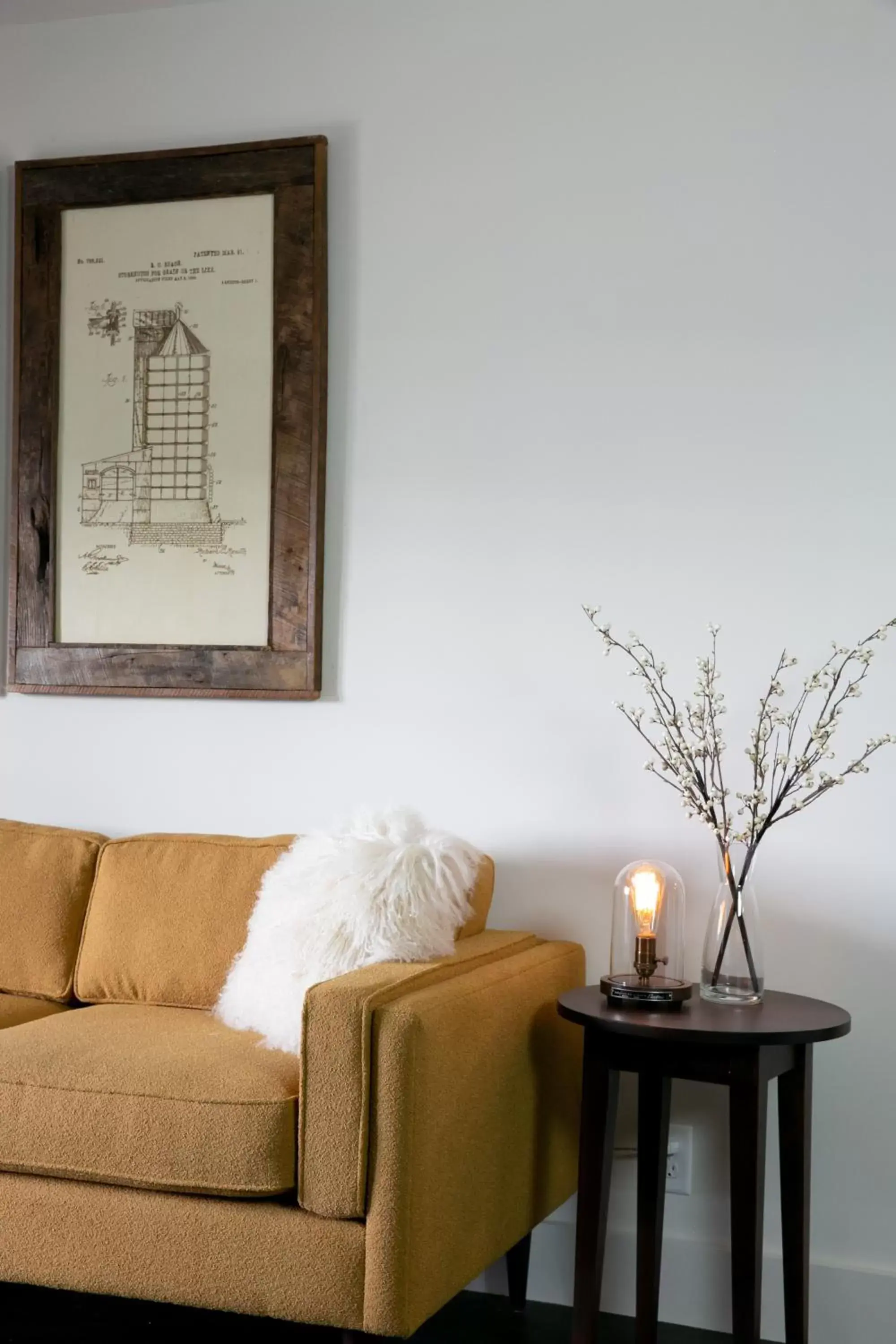 Living room in Bode Nashville Living room in Bode Nashville