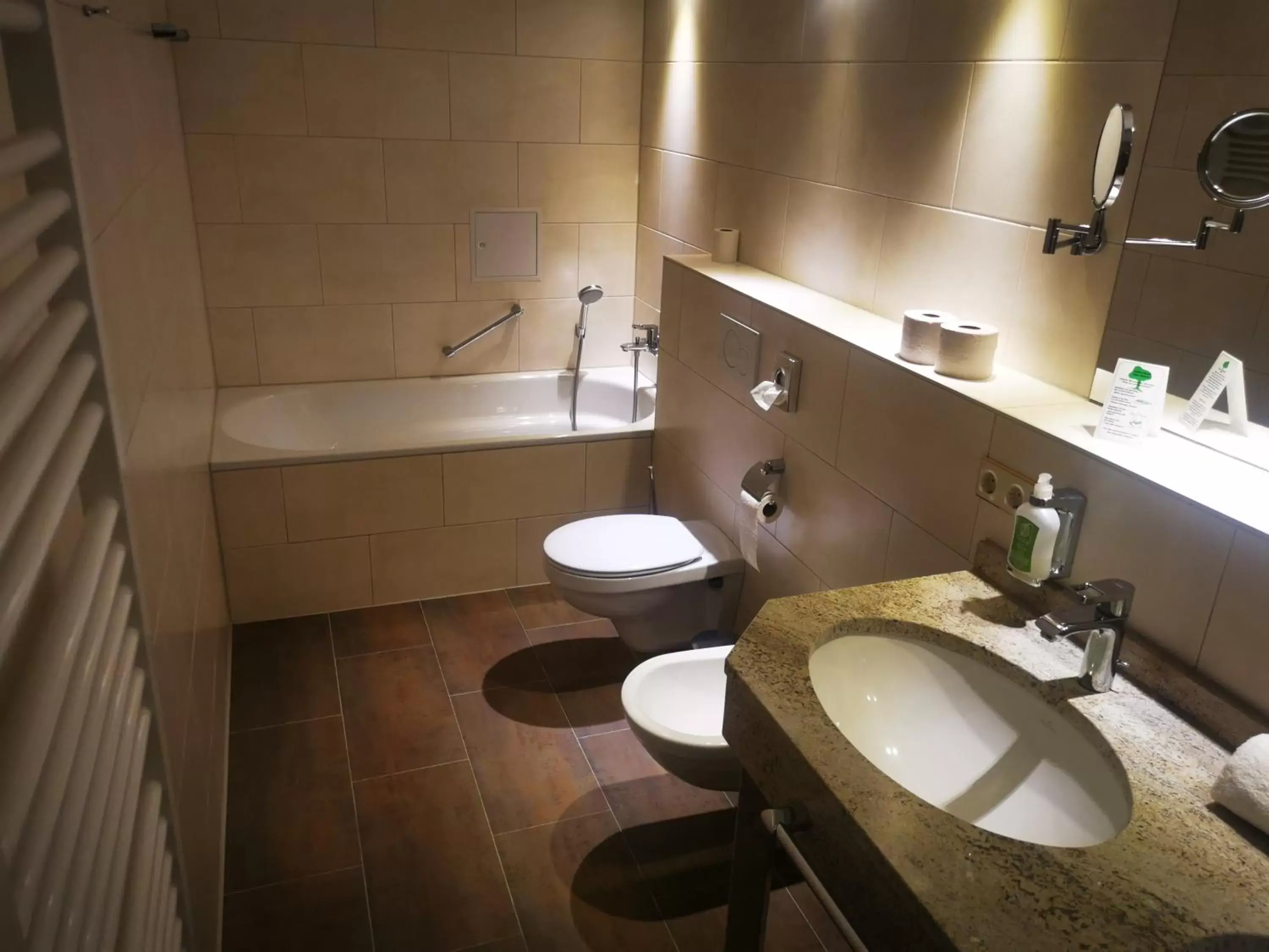Family Suite - single occupancy in Hotel Hanseatischer Hof Family Suite - single occupancy in Hotel Hanseatischer Hof