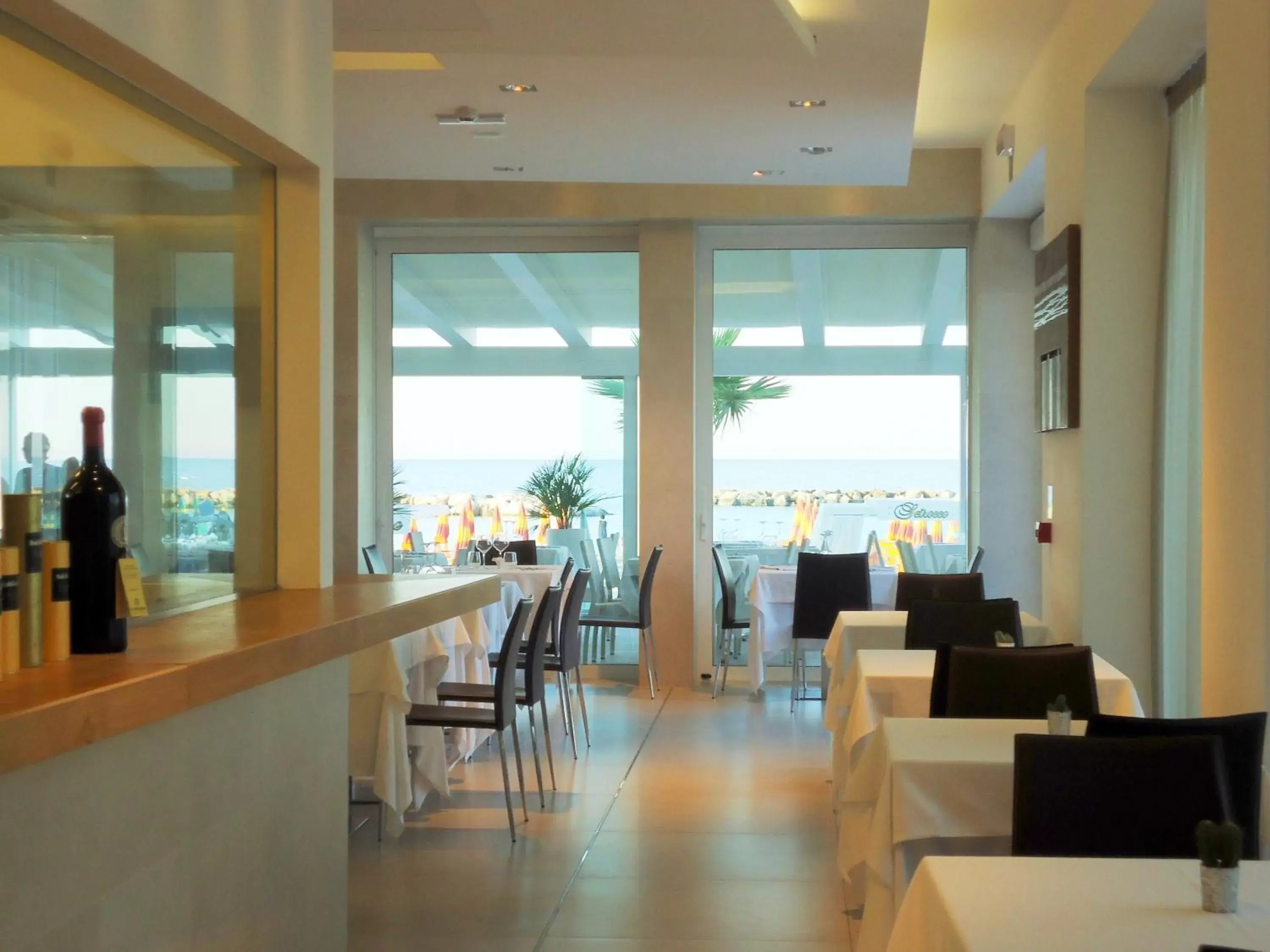 Lounge or bar, Restaurant/Places to Eat in Baldinini Hotel