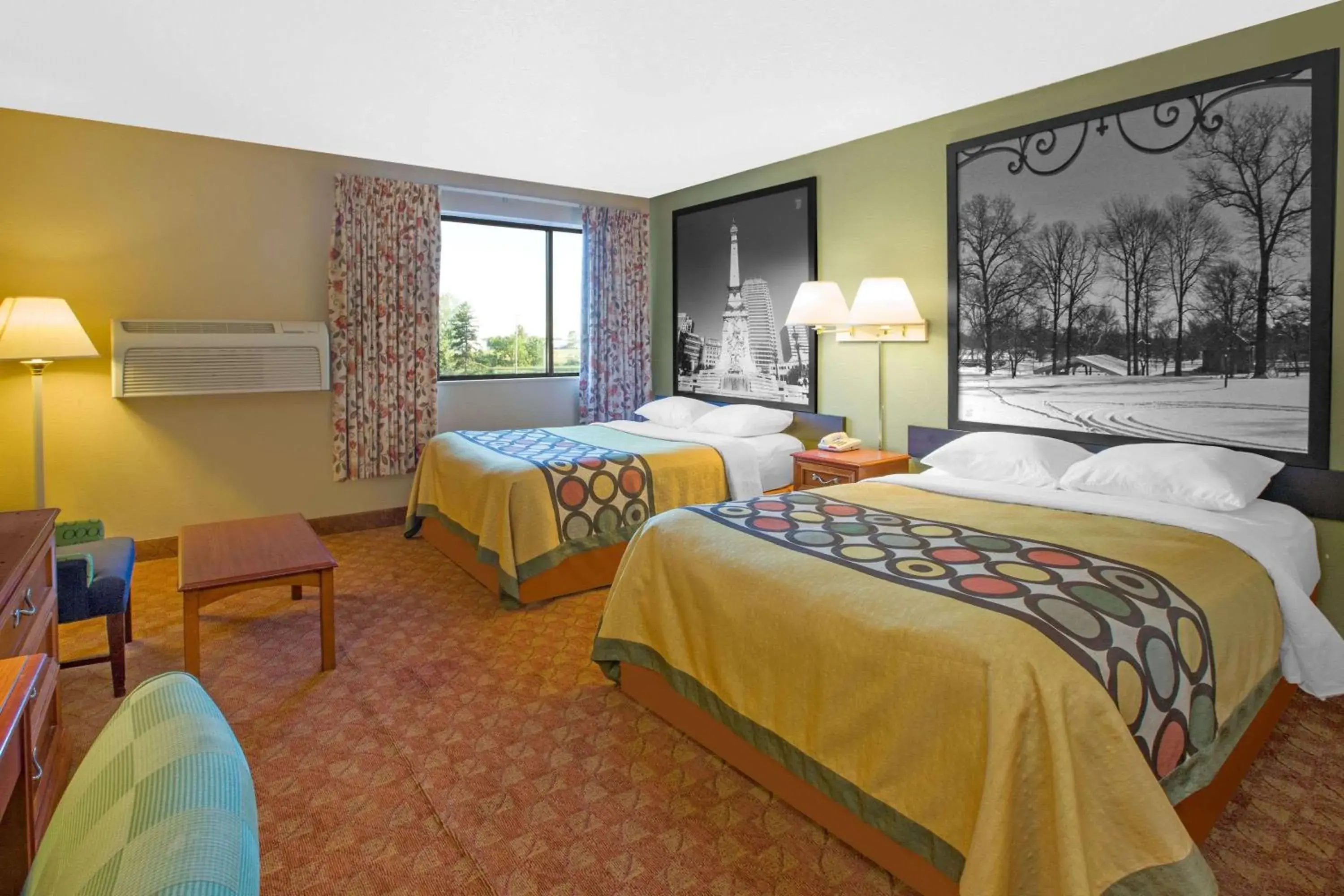 Double Room with Two Double Beds - Non-Smoking in Super 8 by Wyndham Howe