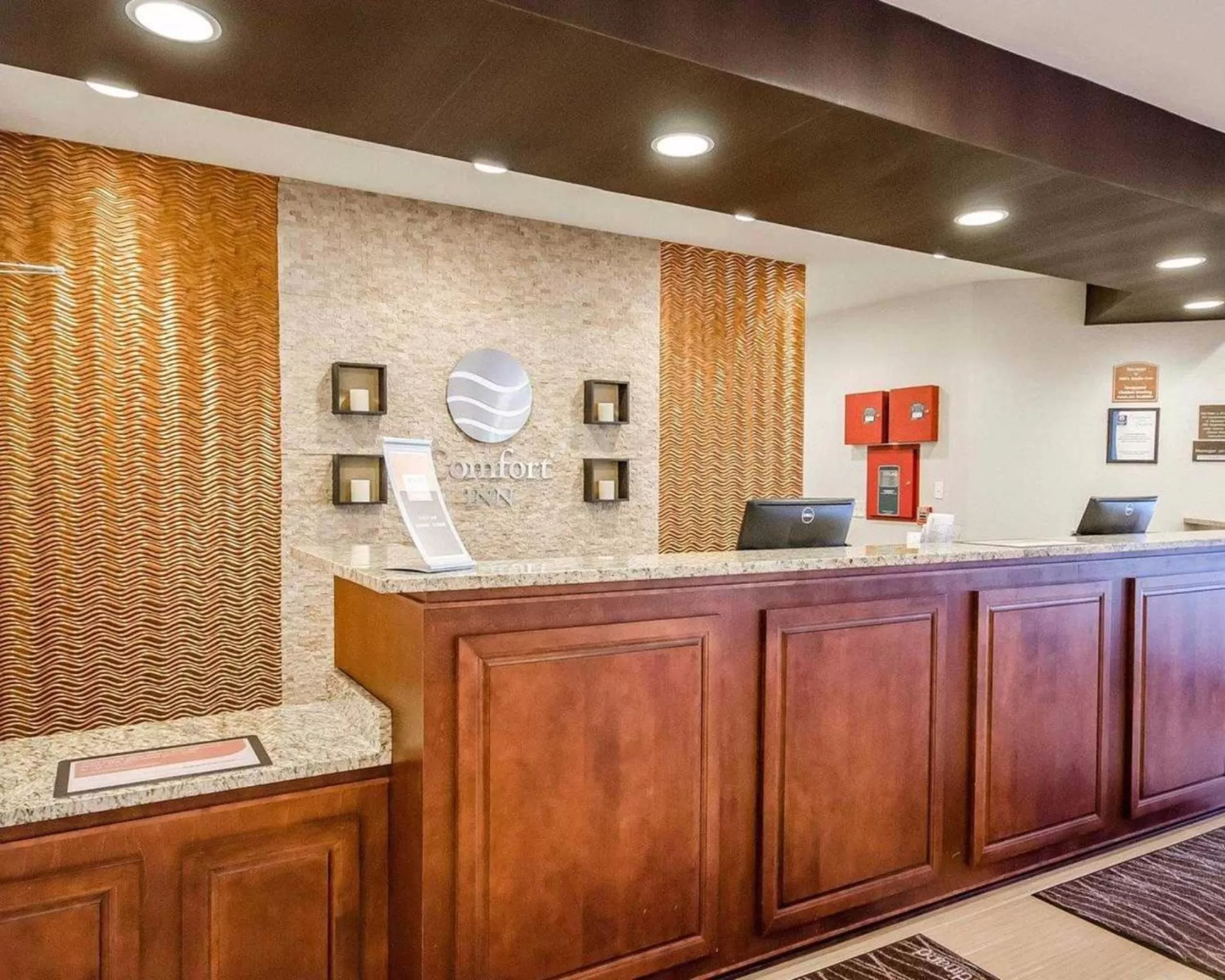 Lobby or reception in Comfort Inn